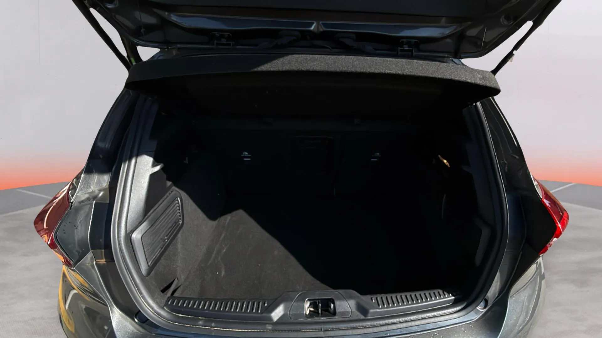 Ford Focus 1.0 EcoBoost MHEV ST-Line - foto 16