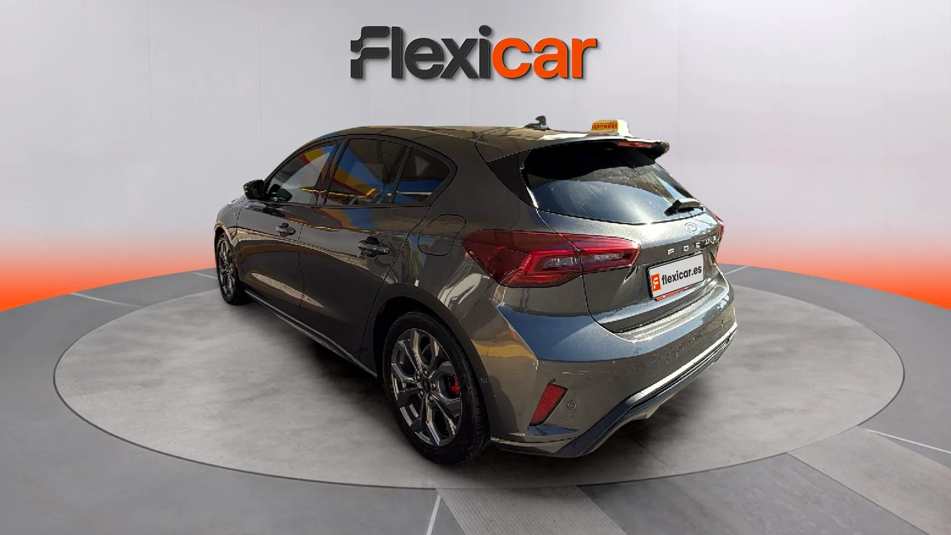 Ford Focus 1.0 EcoBoost MHEV ST-Line - foto 5