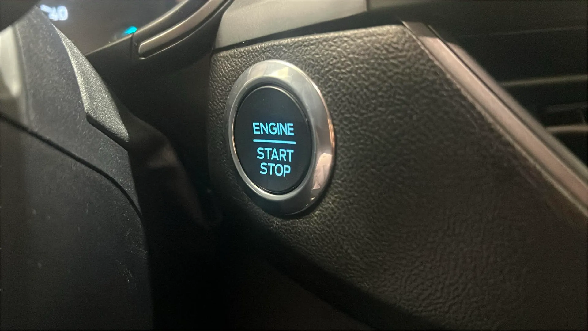 Ford Focus 1.0 Ecob. MHEV ST-Line Design SIP - foto 21