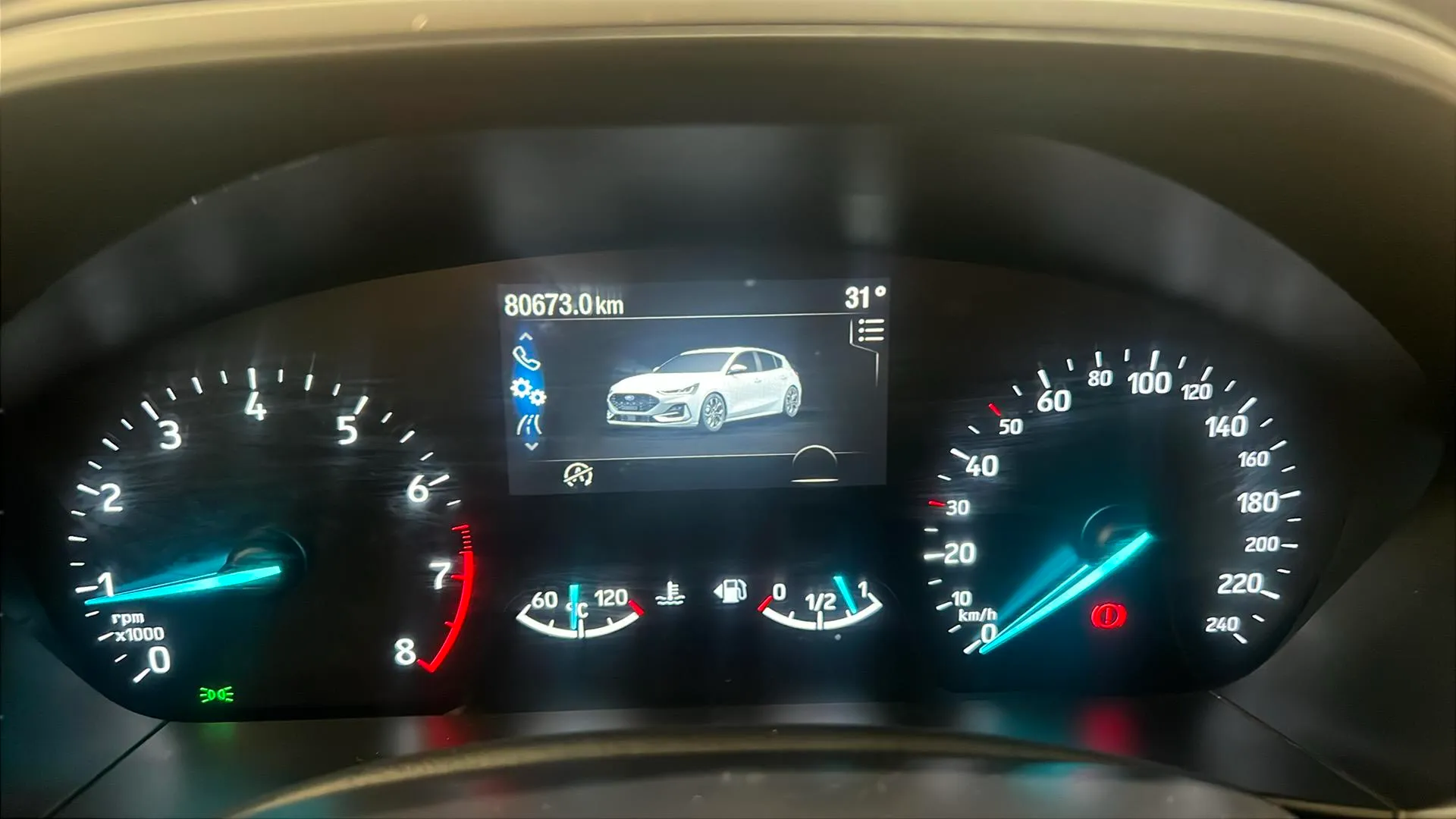 Ford Focus 1.0 Ecob. MHEV ST-Line Design SIP - foto 9