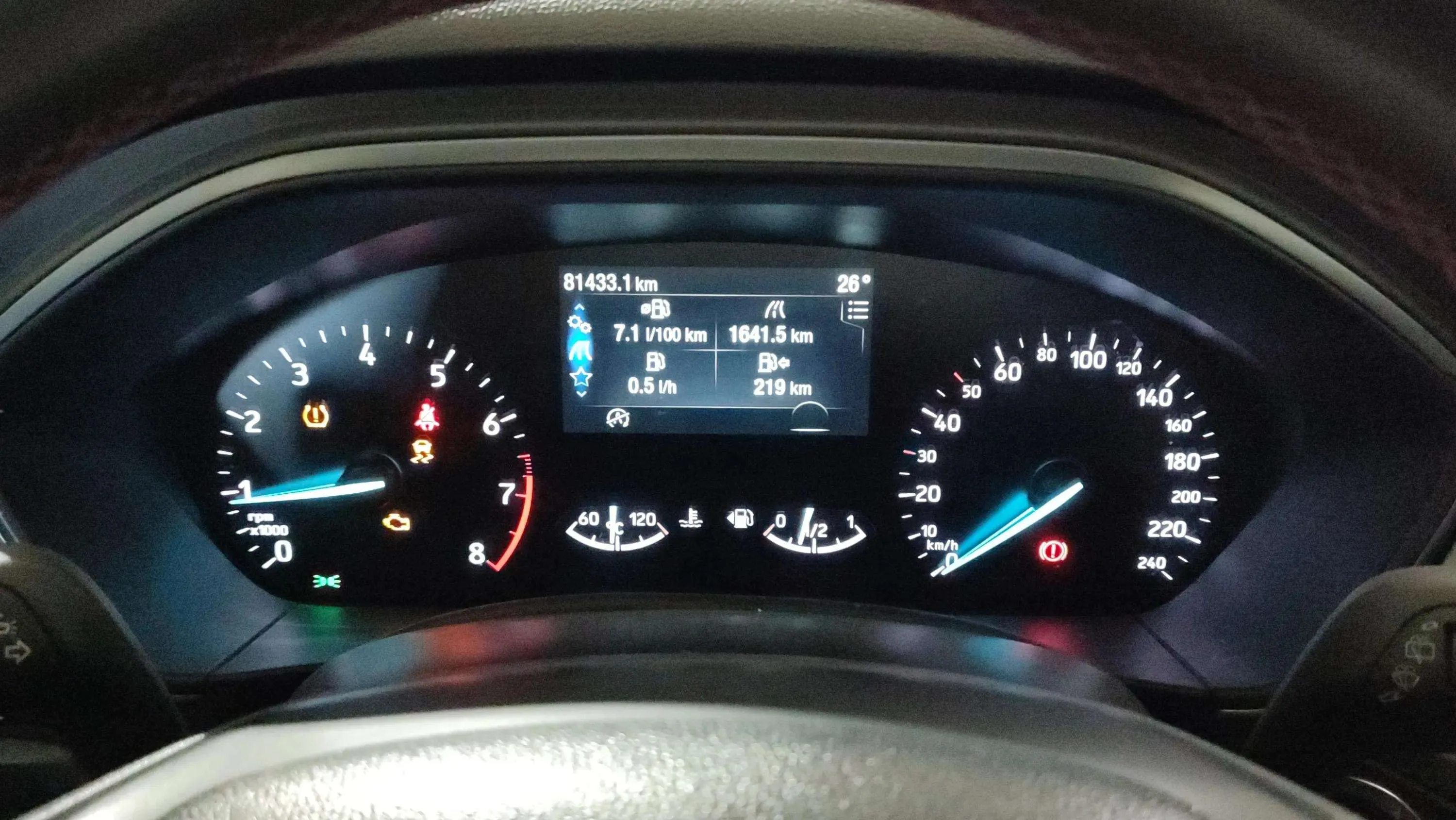 Ford Focus 1.0 EcoBoost MHEV ST-Line - foto 8