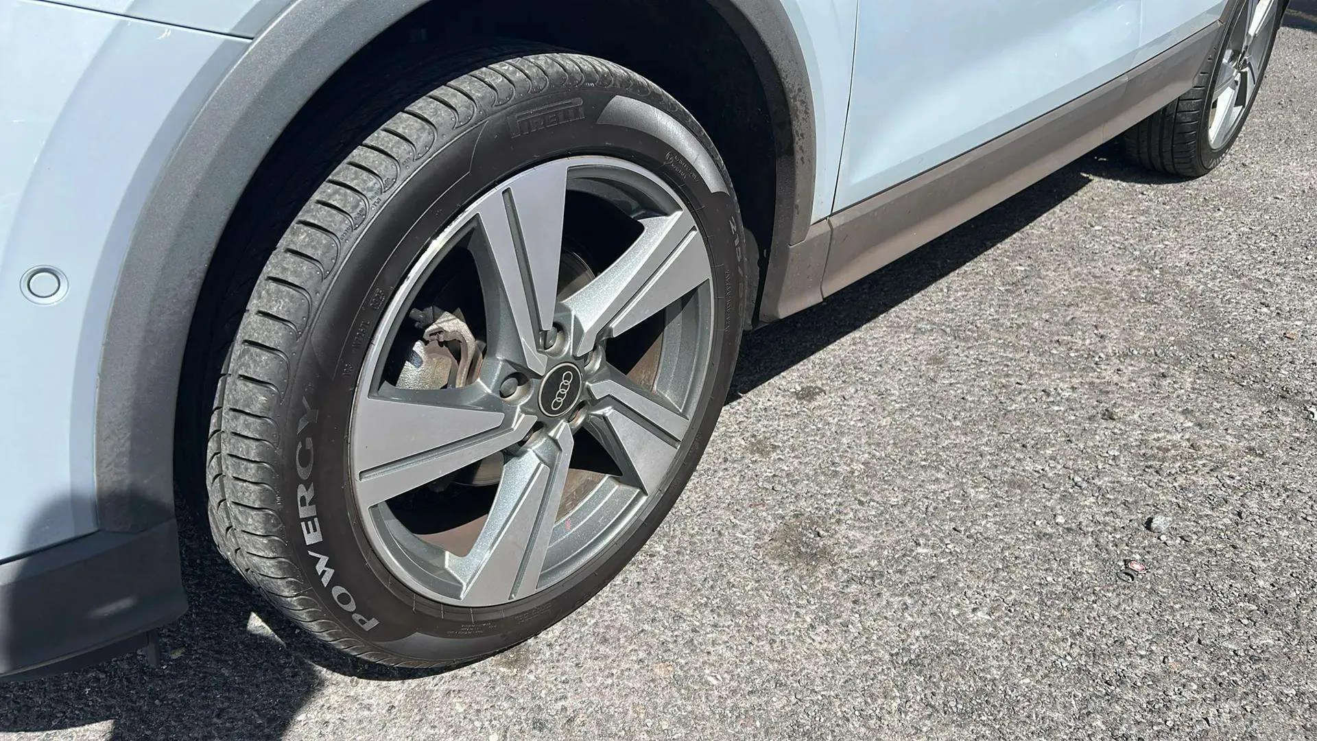 Audi Q2 30 TFSI - foto 15