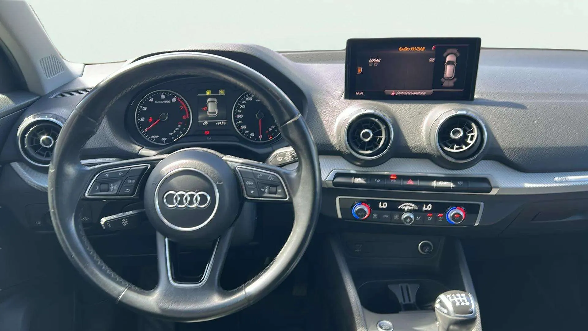 Audi Q2 30 TFSI - foto 6