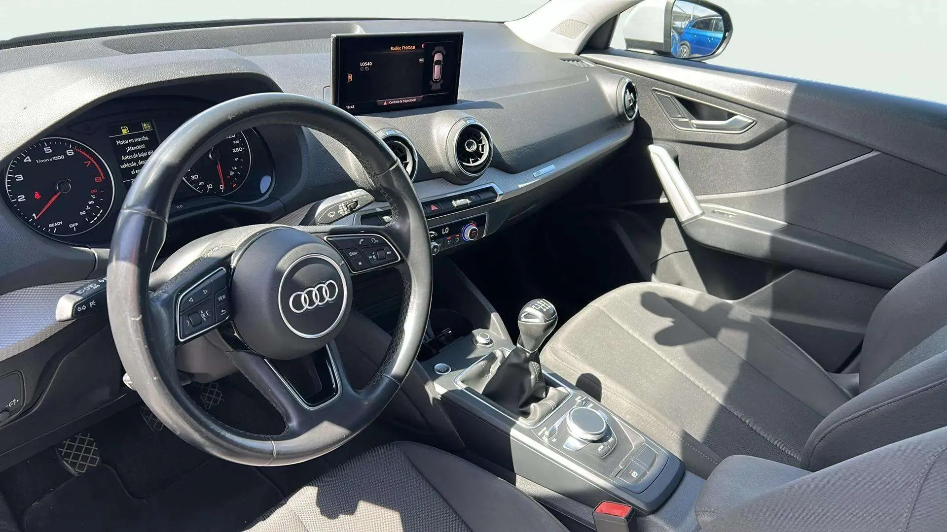 Audi Q2 30 TFSI - foto 25