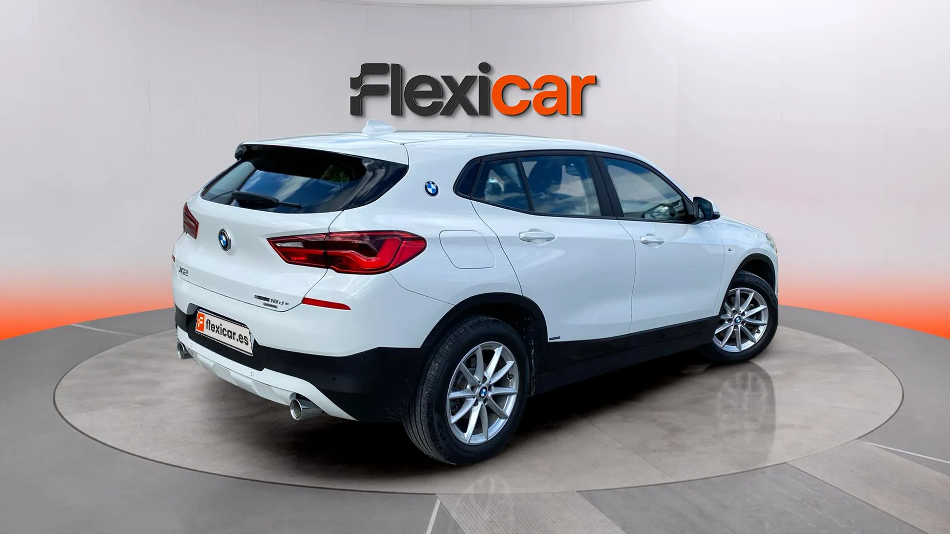 BMW X2 sDrive18d - foto 7