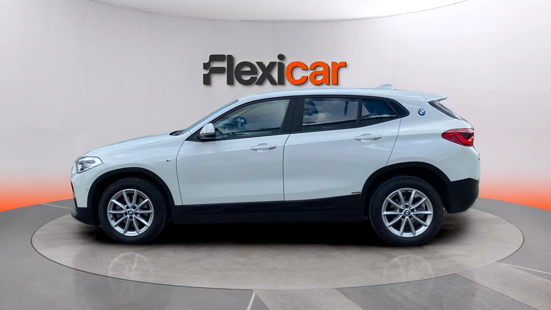 BMW X2 sDrive18d - foto 4