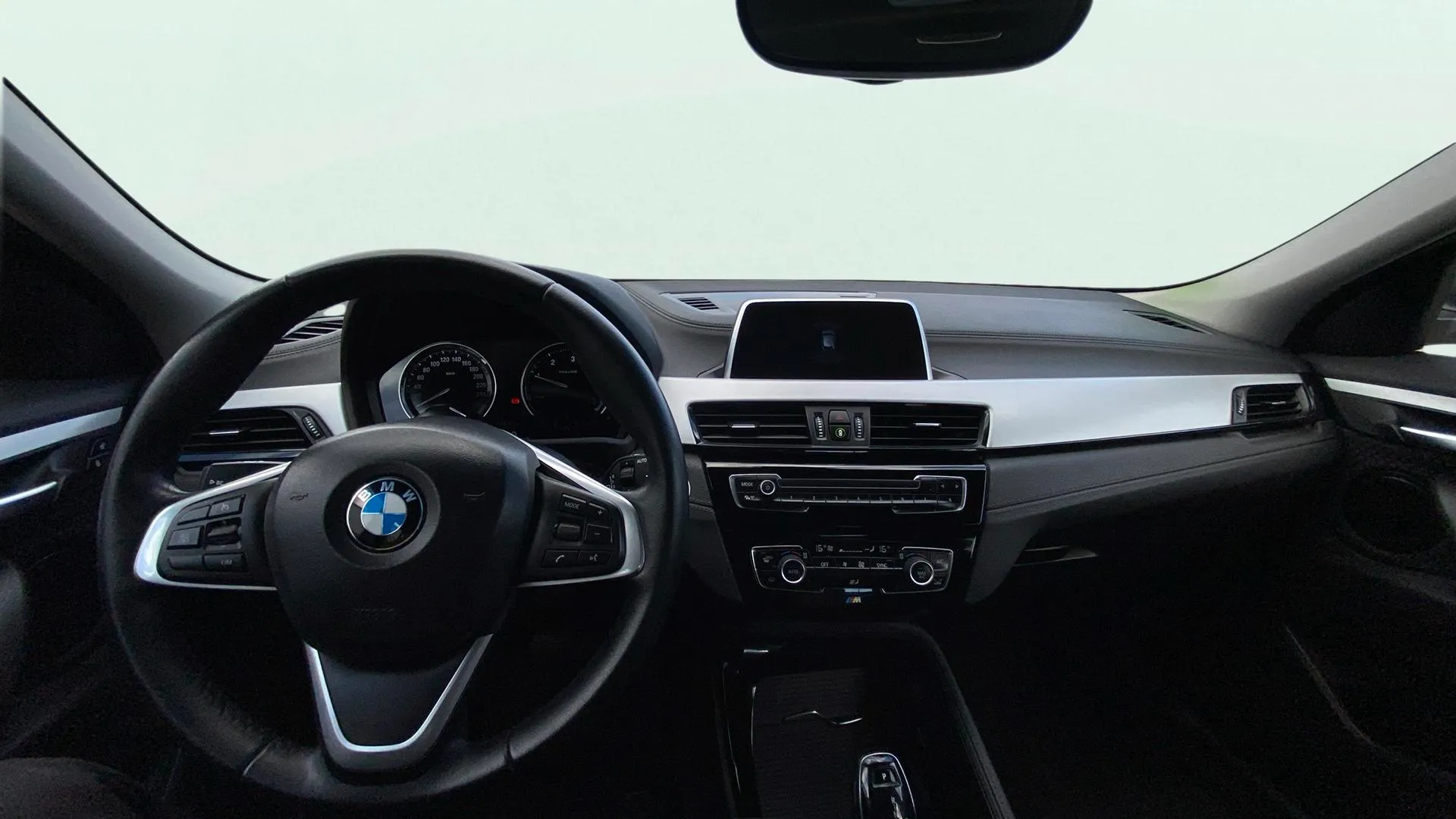 BMW X2 sDrive18d - foto 13