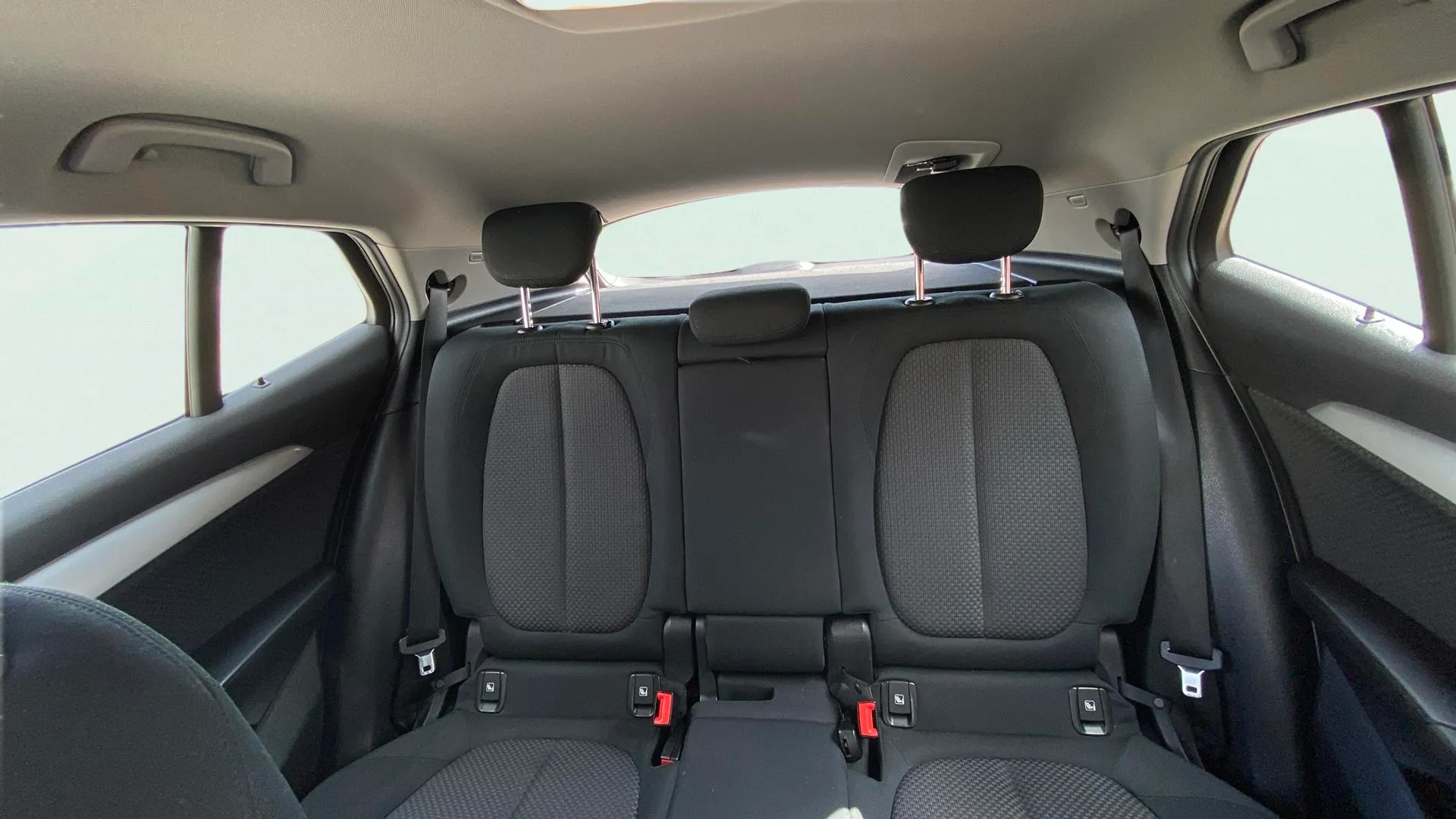 BMW X2 sDrive18d - foto 17