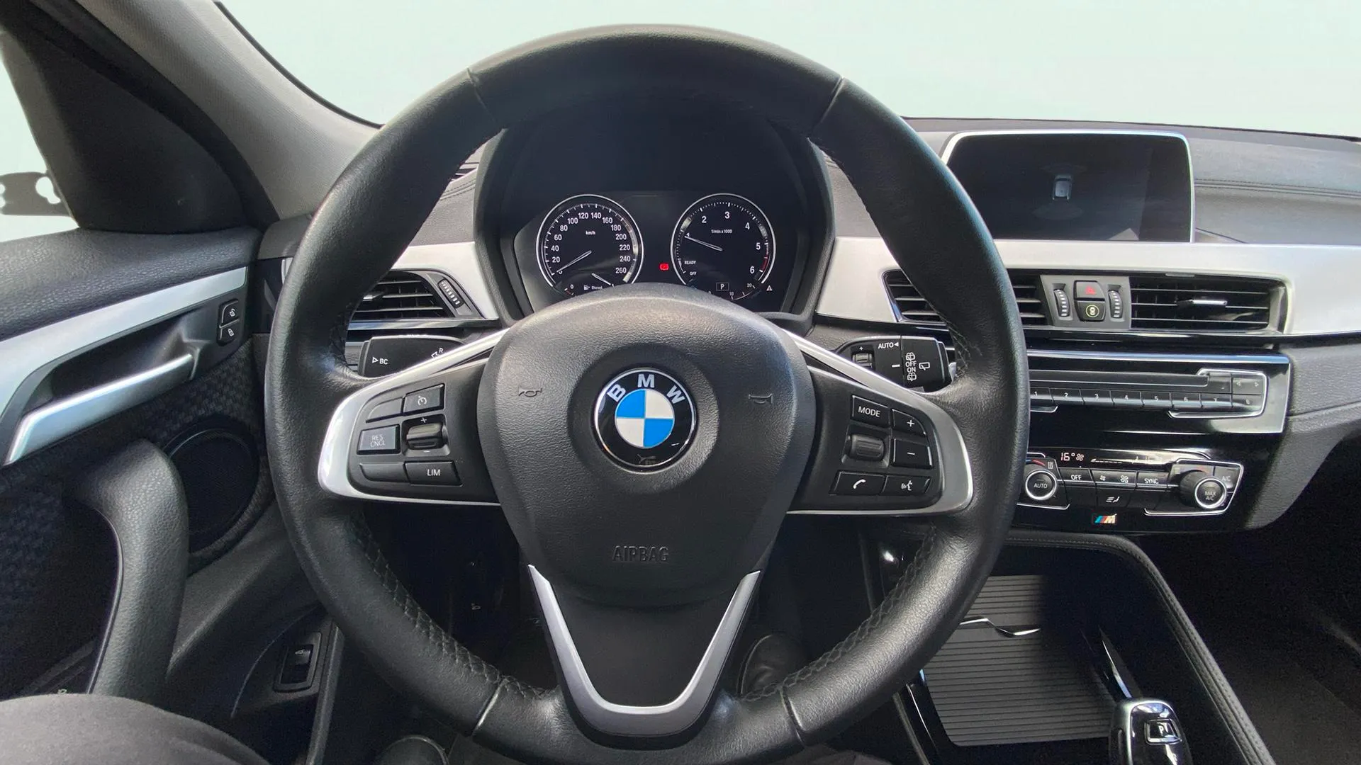 BMW X2 sDrive18d - foto 10