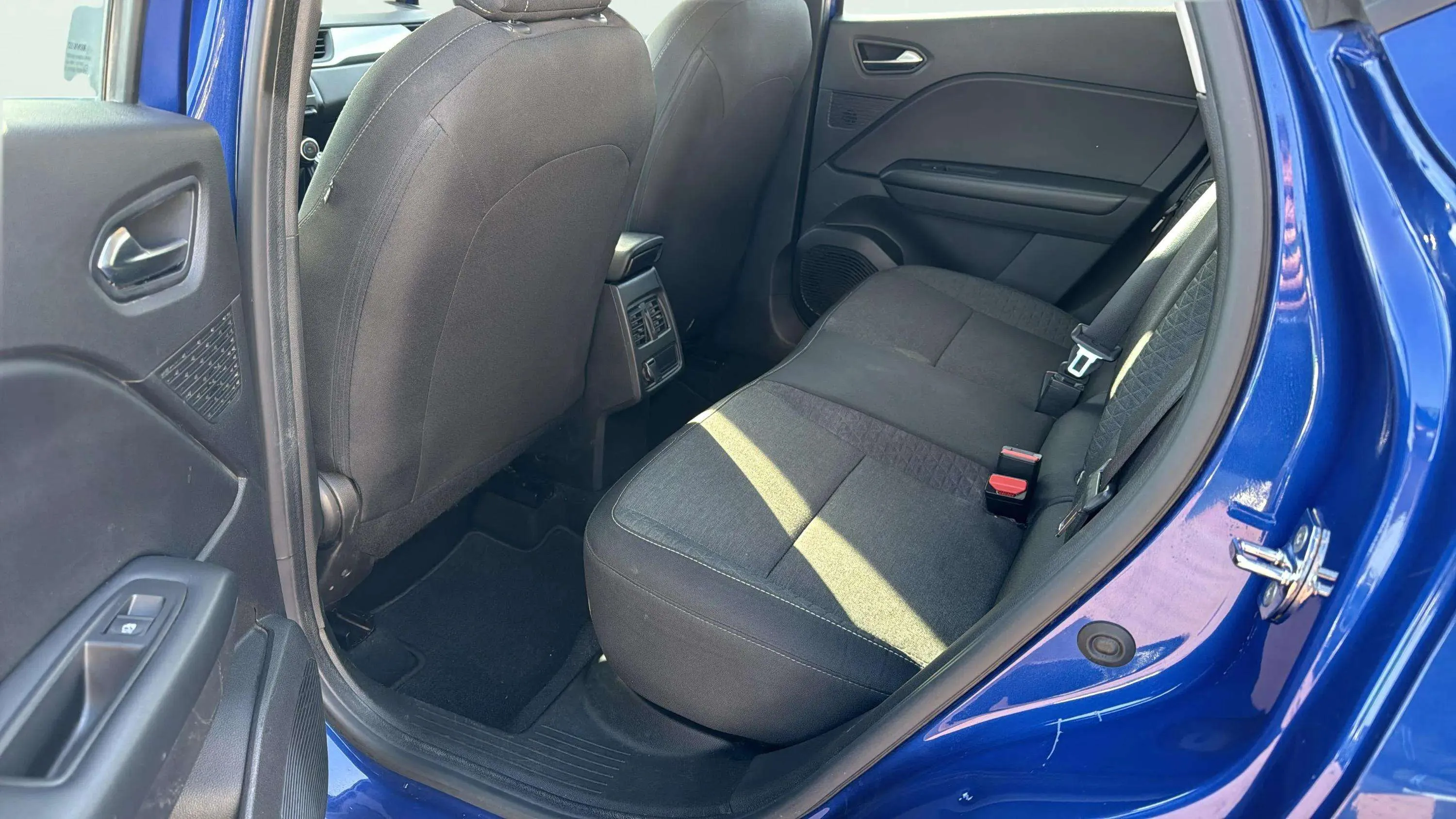Renault Captur Intens TCe 90 - foto 13