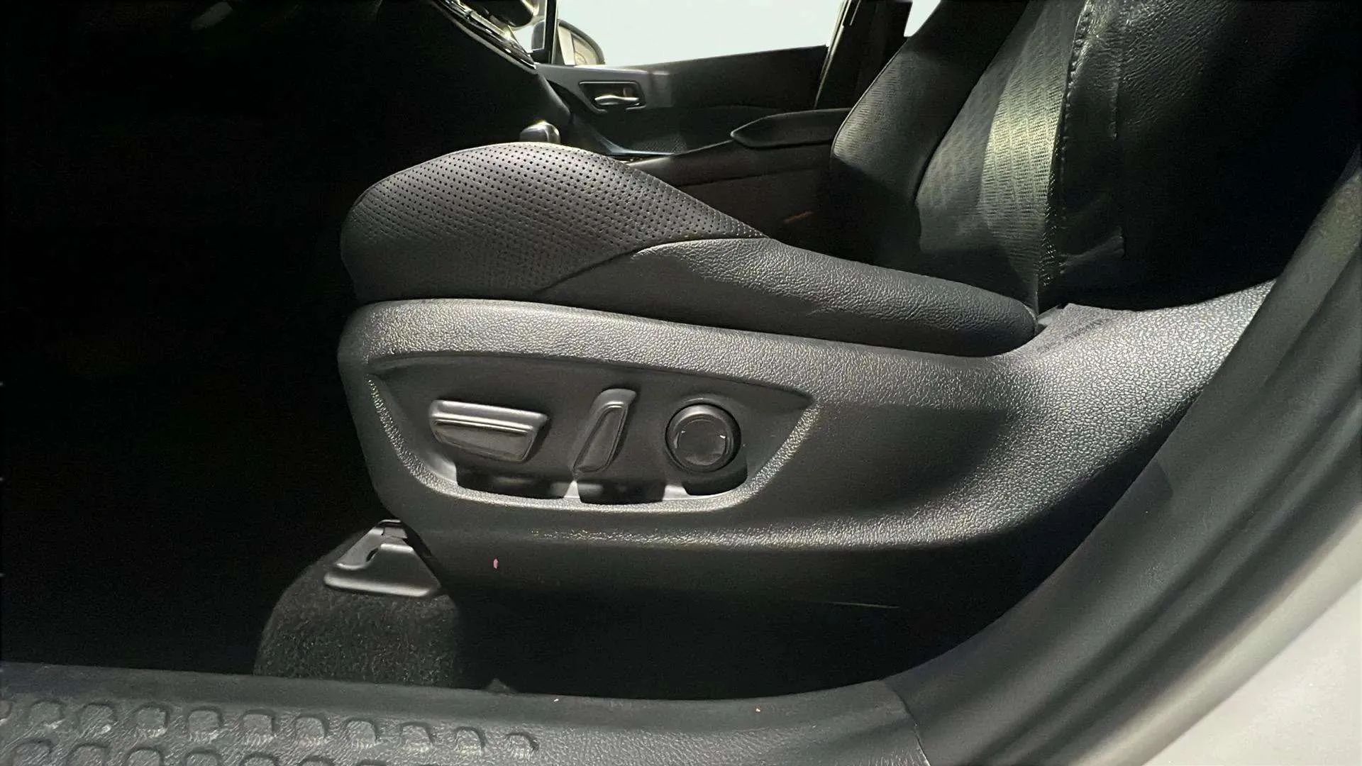 Toyota C-HR 2.0 180H Advance - foto 19