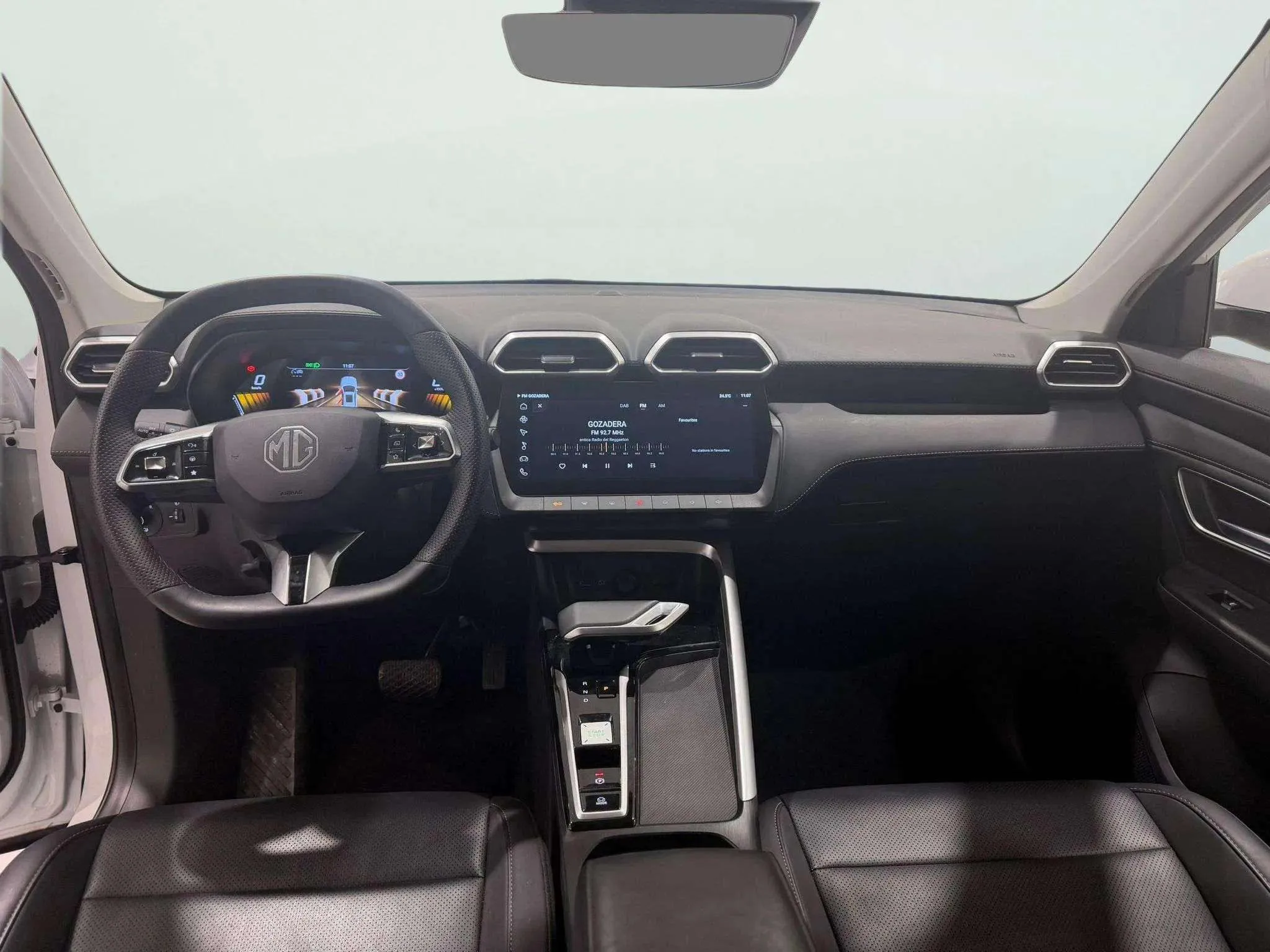 MG ZS Hybrid+ Luxury - foto 7
