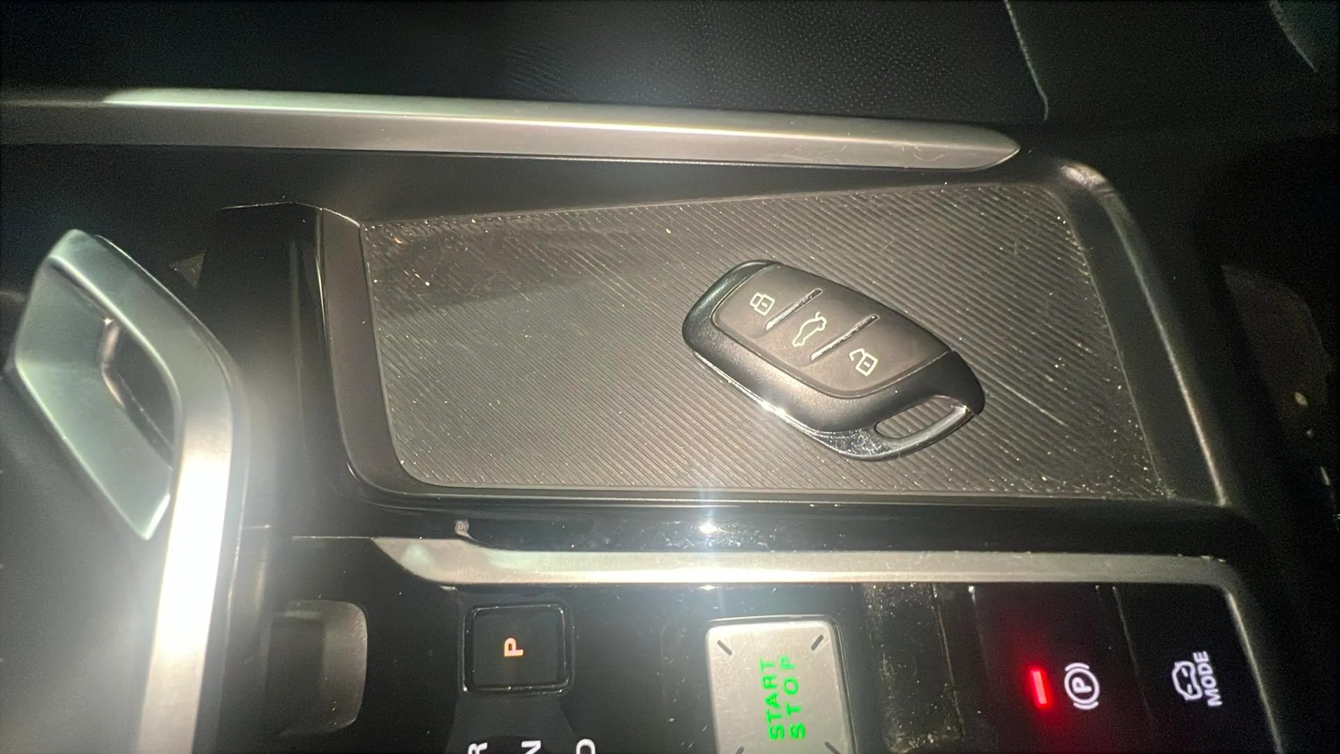 MG ZS Hybrid+ Luxury - foto 14