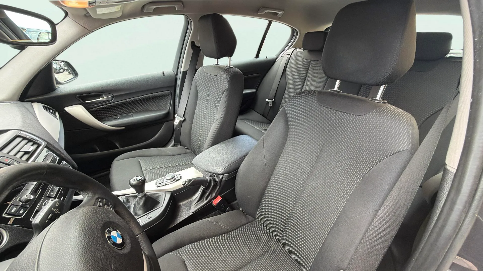 BMW Serie 1 116d - foto 15
