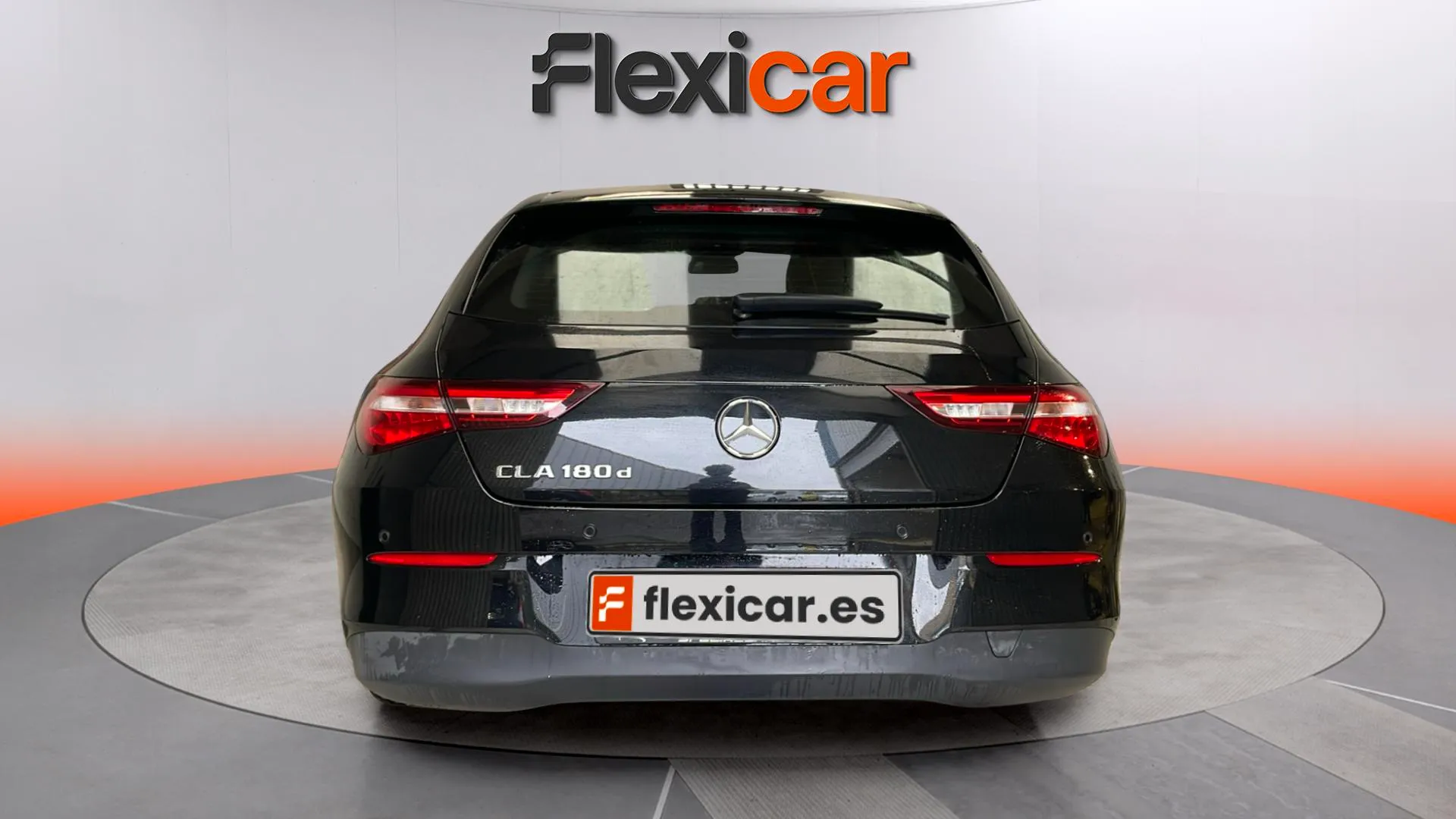 Mercedes-Benz CLA 180 D DCT Shooting Brake - foto 12