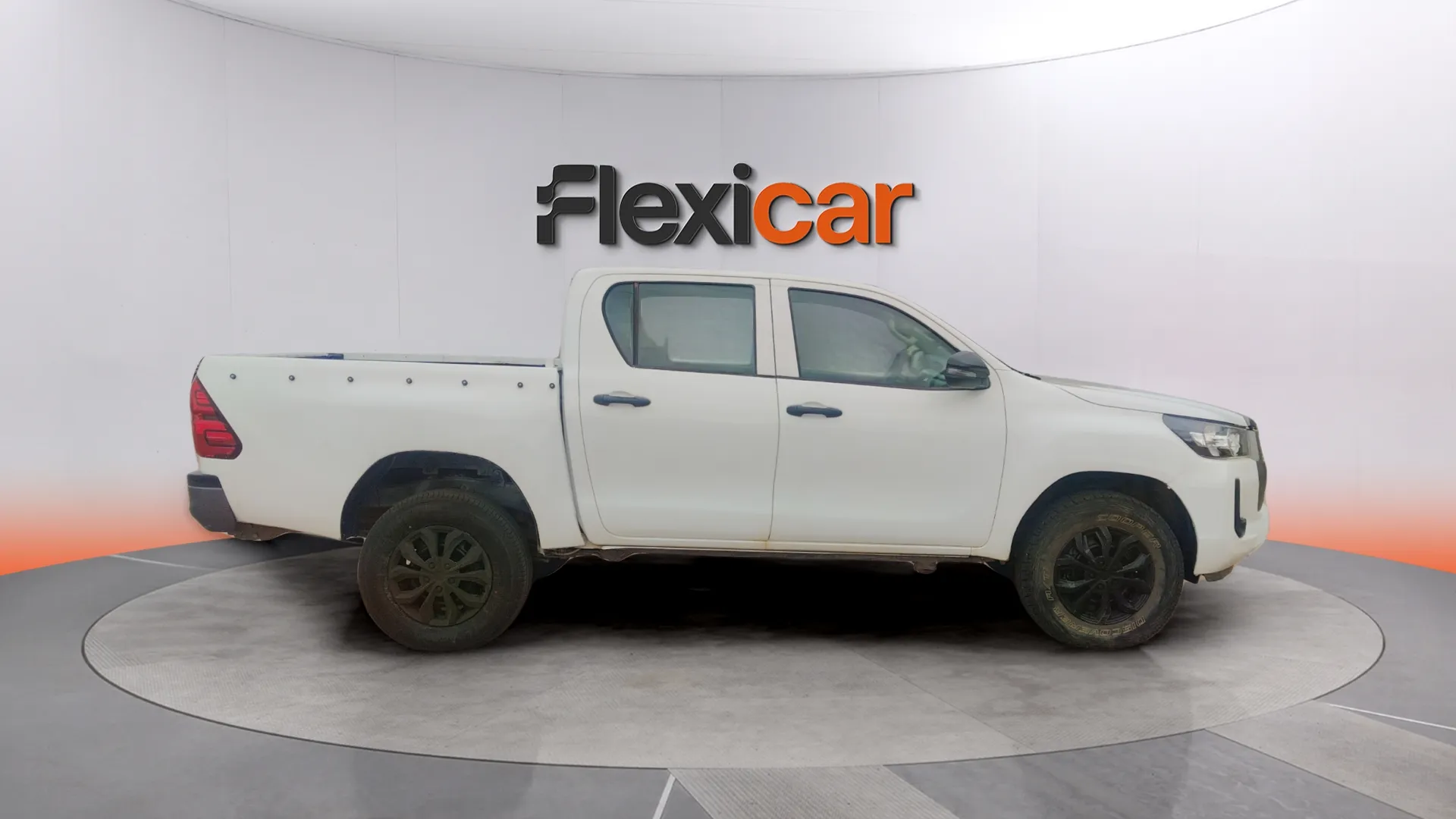 Toyota Hilux 2.4 D-4D Cabina Doble GX - foto 8