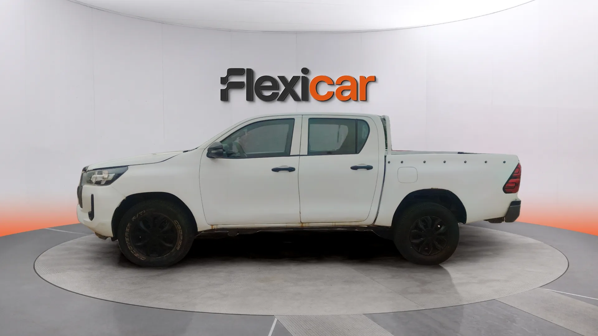 Toyota Hilux 2.4 D-4D Cabina Doble GX - foto 4
