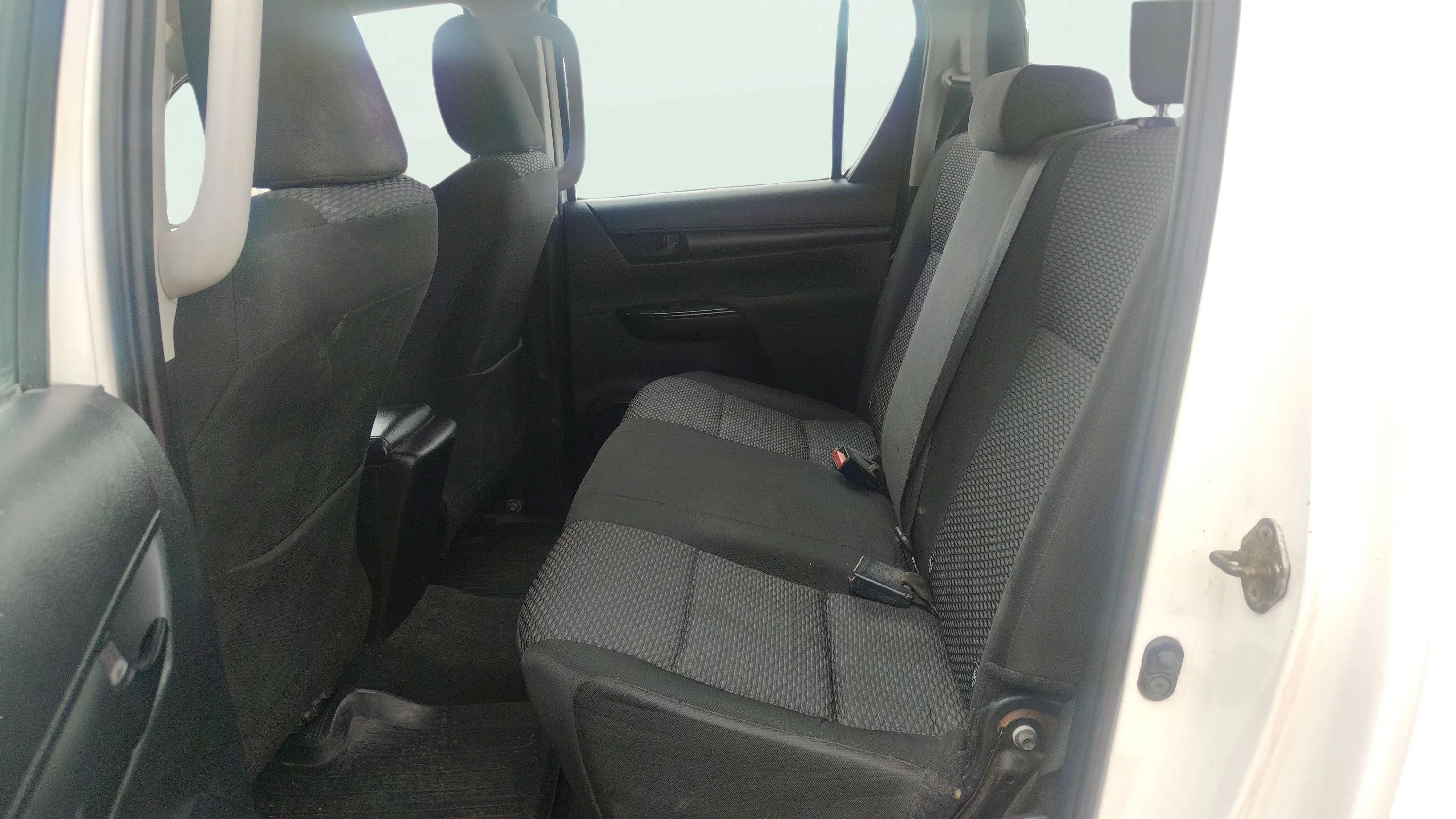 Toyota Hilux 2.4 D-4D Cabina Doble GX - foto 14