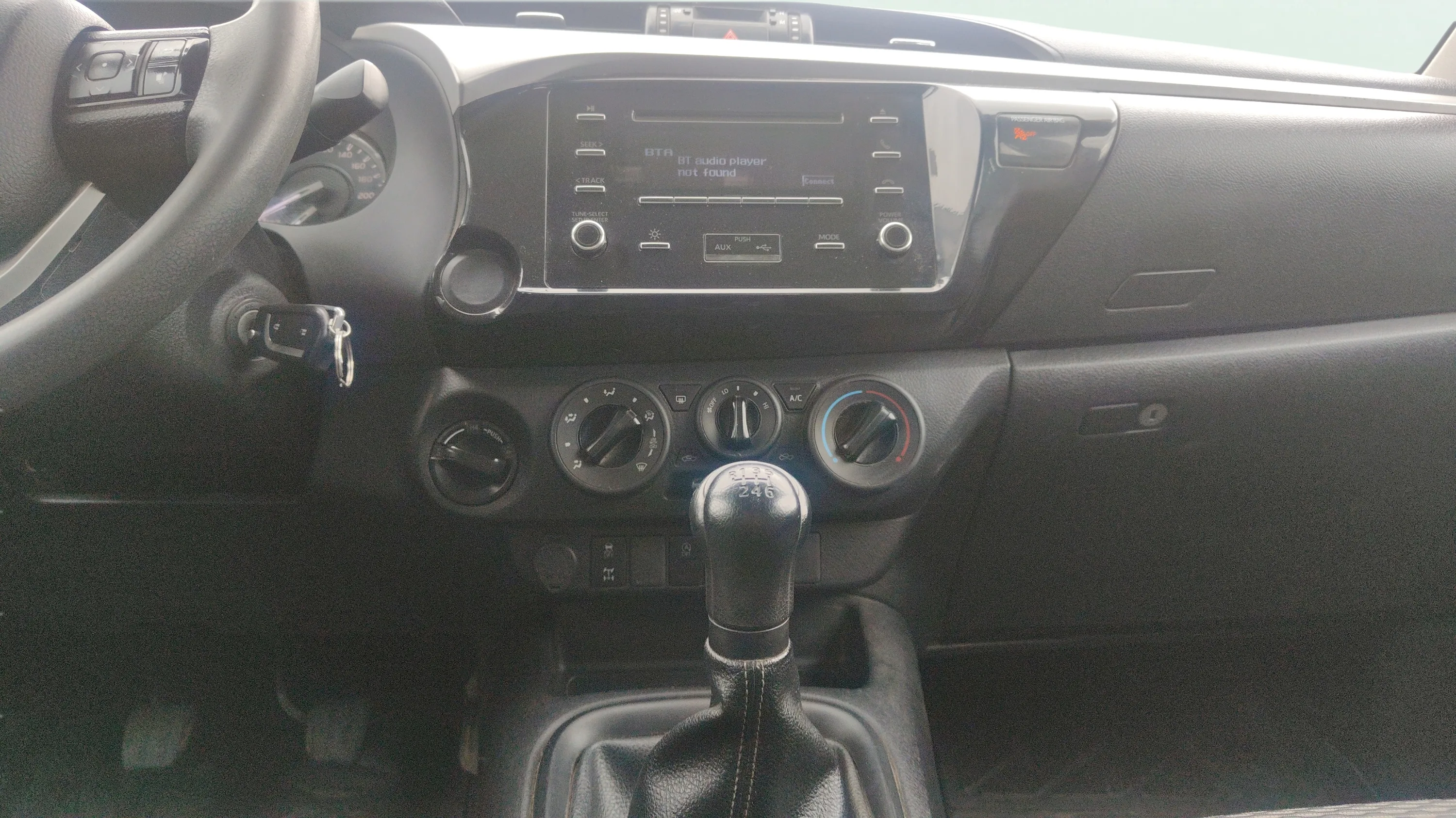 Toyota Hilux 2.4 D-4D Cabina Doble GX - foto 10