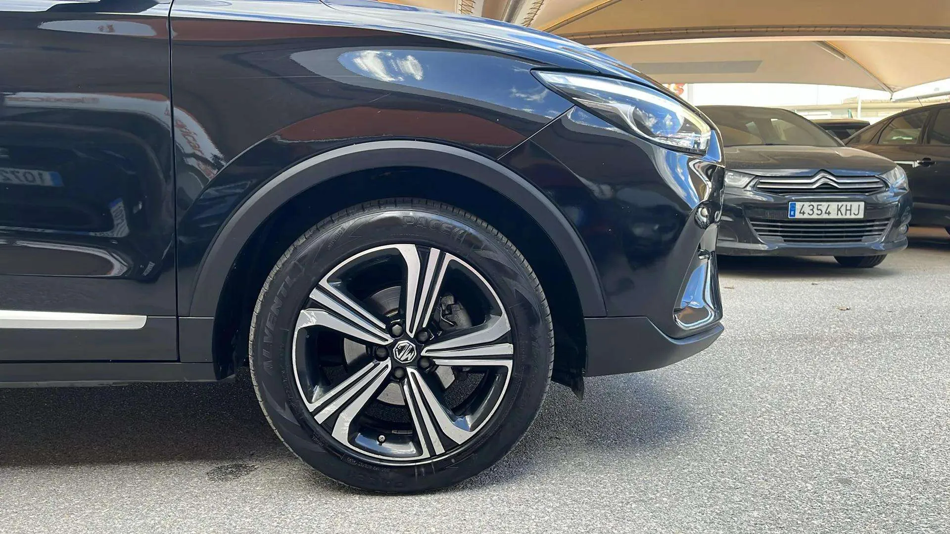 MG ZS 1.0T Comfort - foto 14