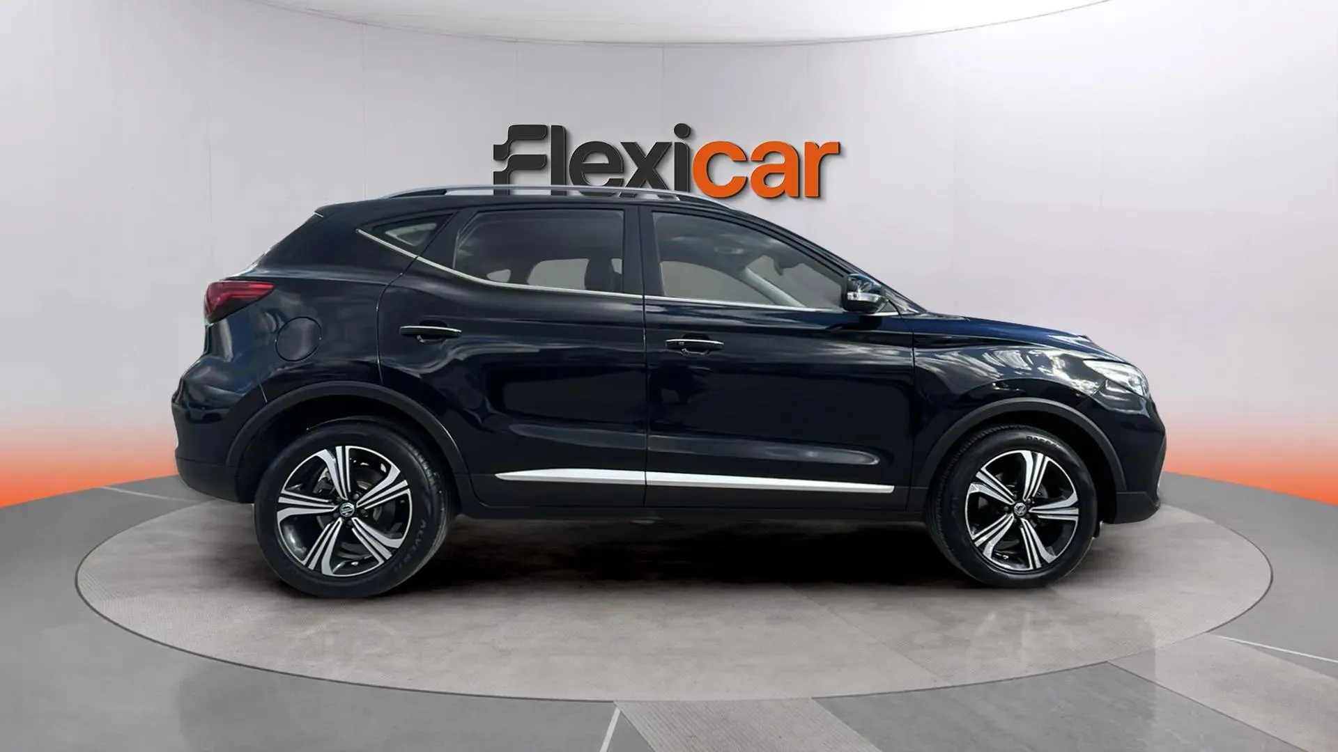 MG ZS 1.0T Comfort - foto 3