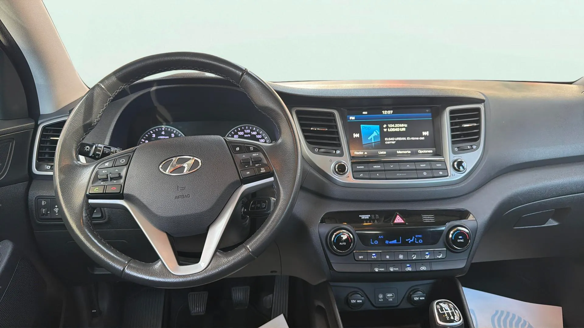 Hyundai Tucson 1.6 GDi BlueDrive Klass Nav 4x2 - foto 12