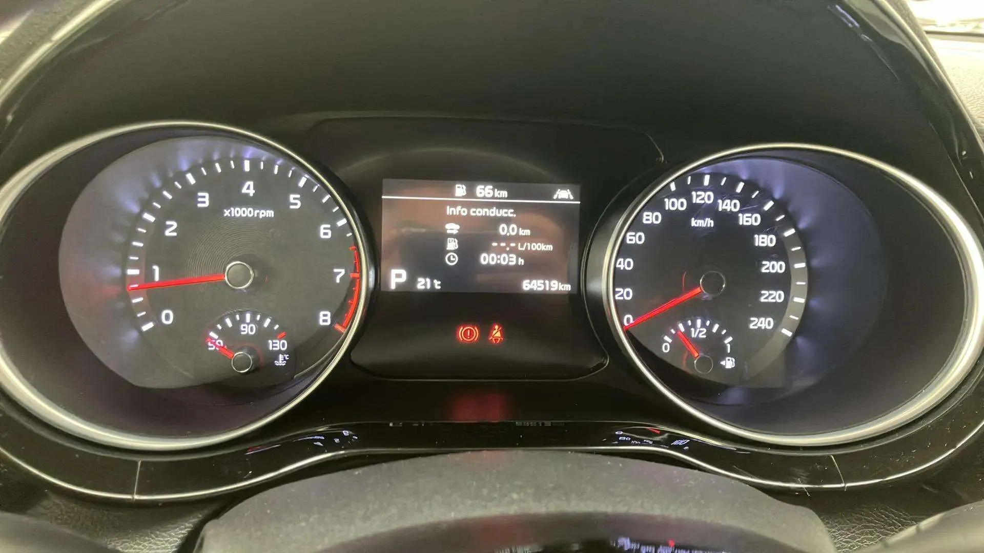 Kia XCeed 1.4 T-GDi Emotion DCT - foto 8