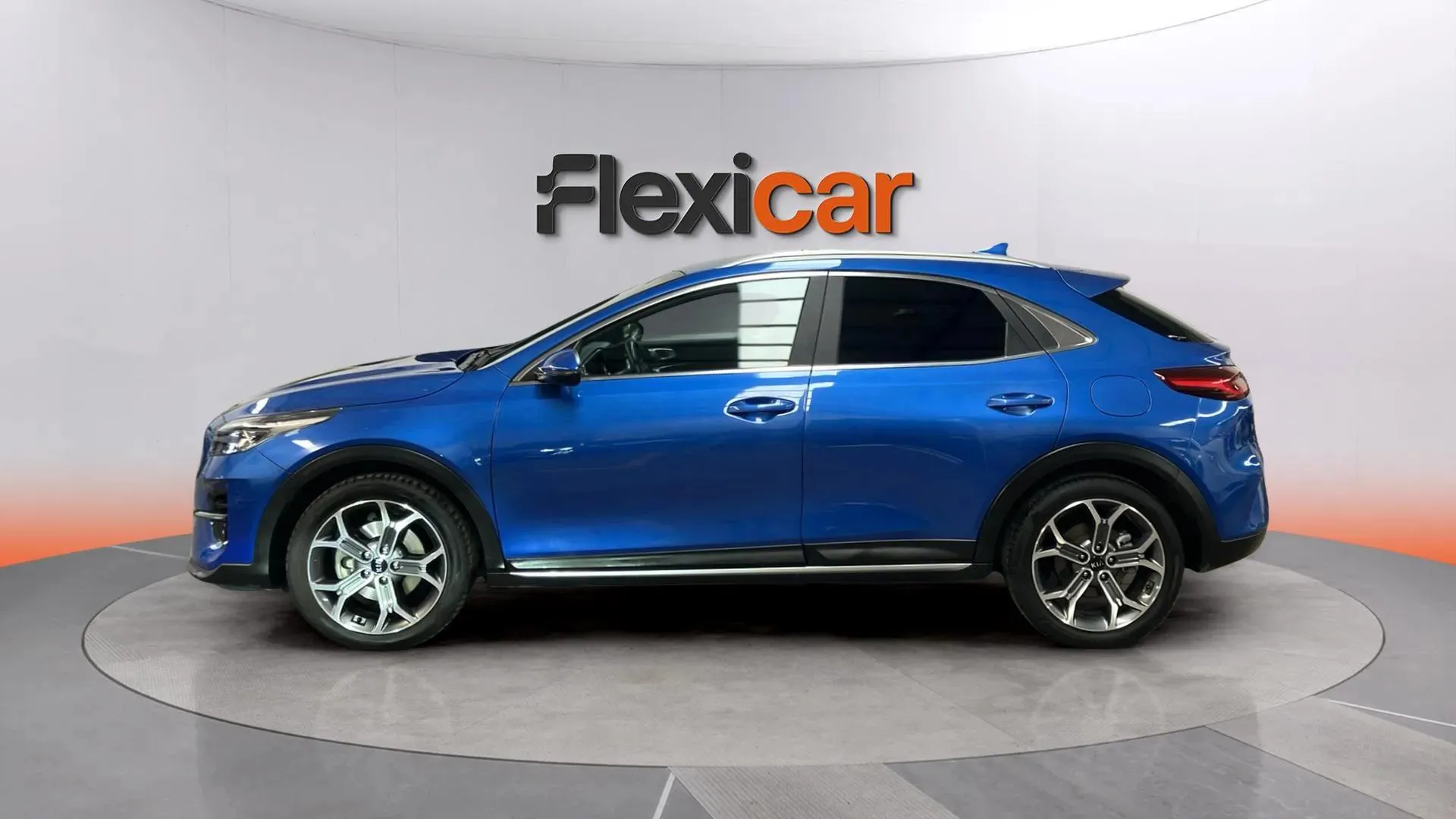 Kia XCeed 1.4 T-GDi Emotion DCT - foto 3