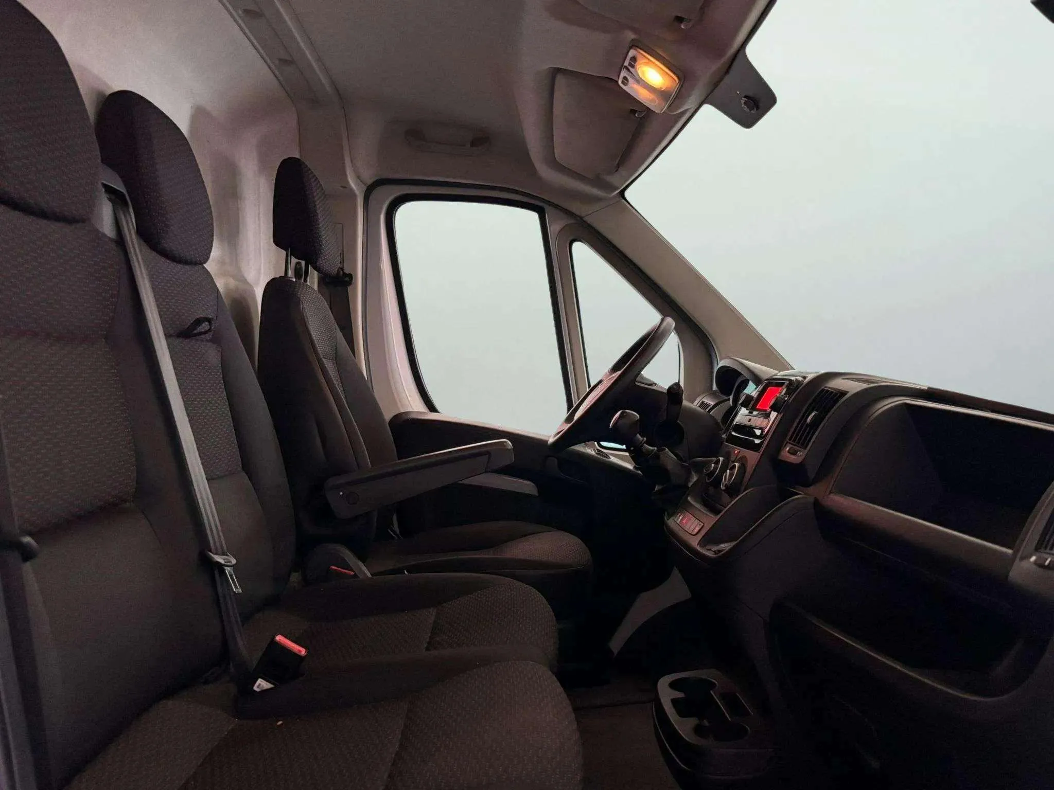 Opel Movano Furgón Base L3H2 3.5T 2.2 BlueHDi - foto 11