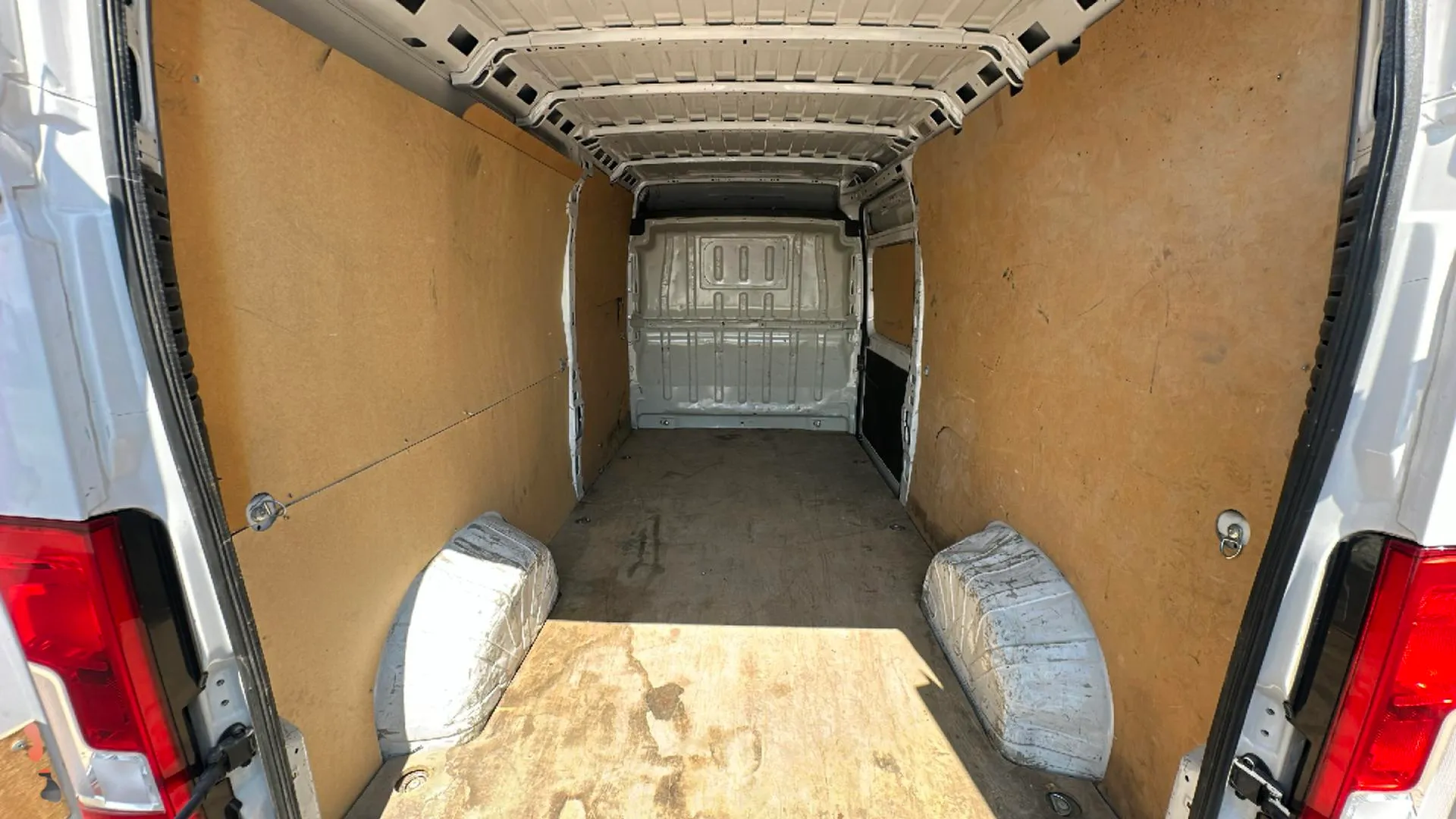 Opel Movano 3.3T L2 H2 2.2 BlueHDi 120 MT6 - foto 10