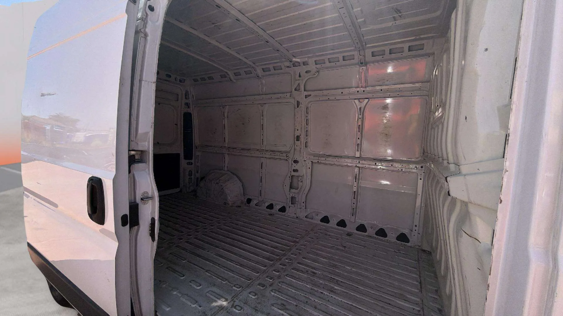 Opel Movano Furgón Base L3H2 3.5T 2.2 BlueHDi - foto 15