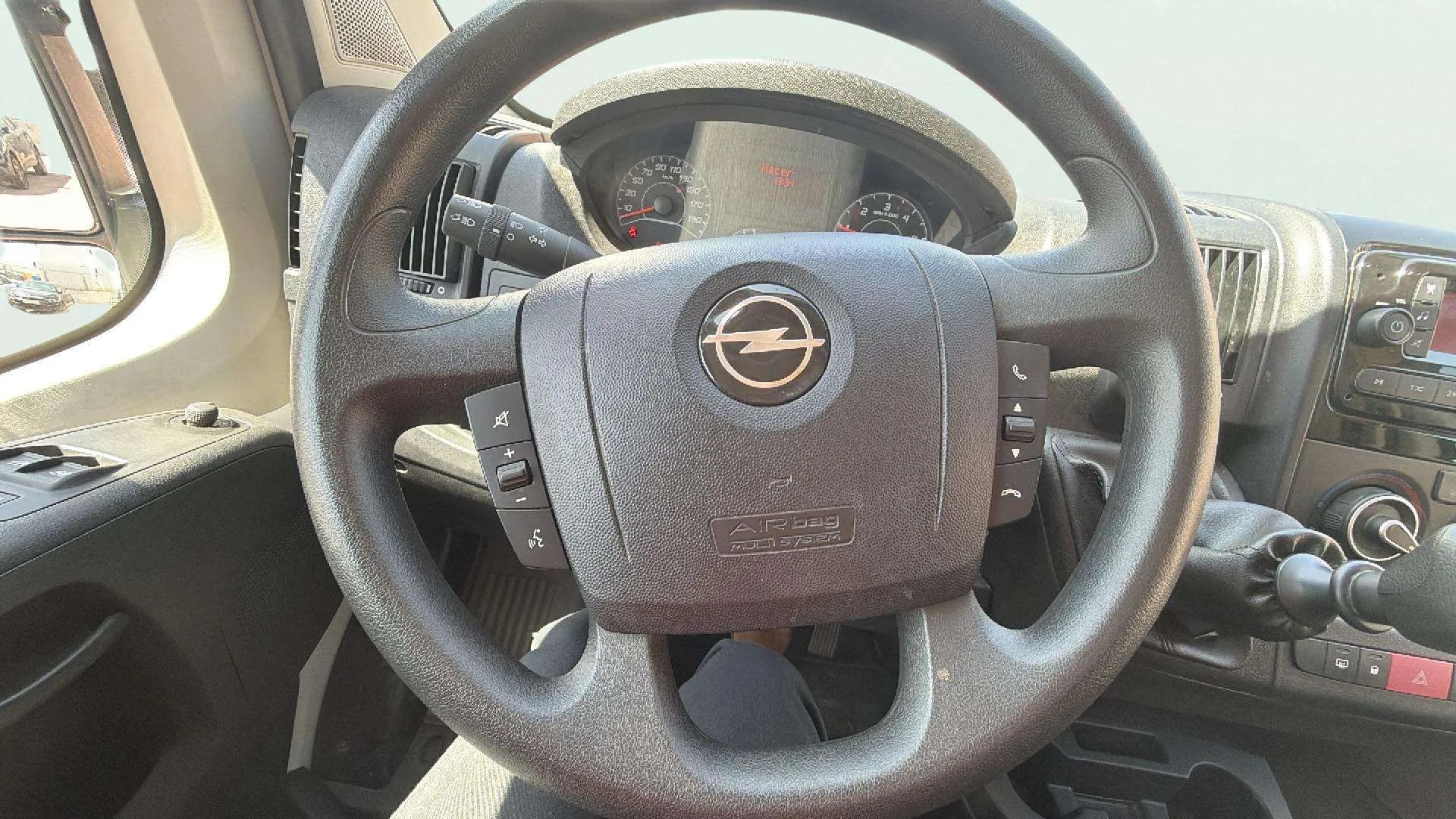 Opel Movano Furgón Base L3H2 3.5T 2.2 BlueHDi - foto 23
