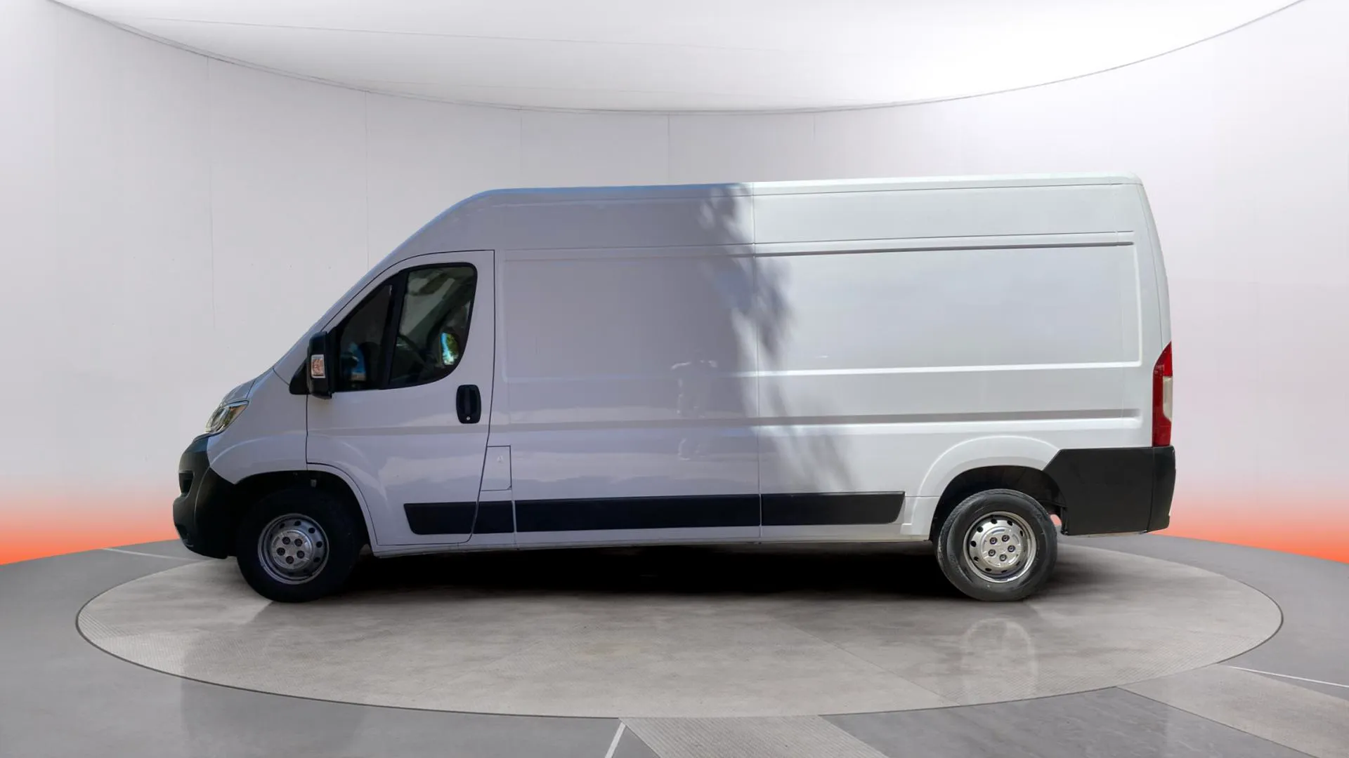 Opel Movano Furgón Base L3H2 3.5T 2.2 BlueHDi - foto 3