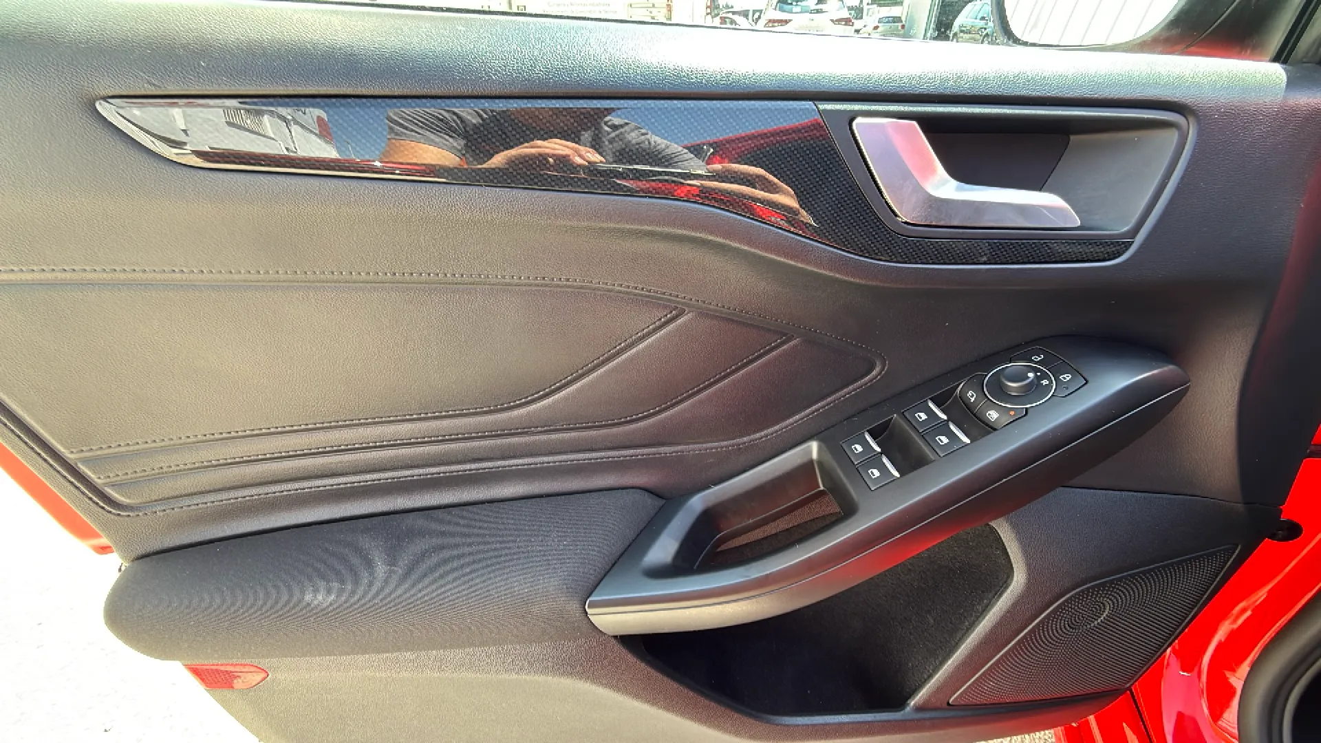 Ford Focus 1.0 EcoBoost MHEV Active - foto 9