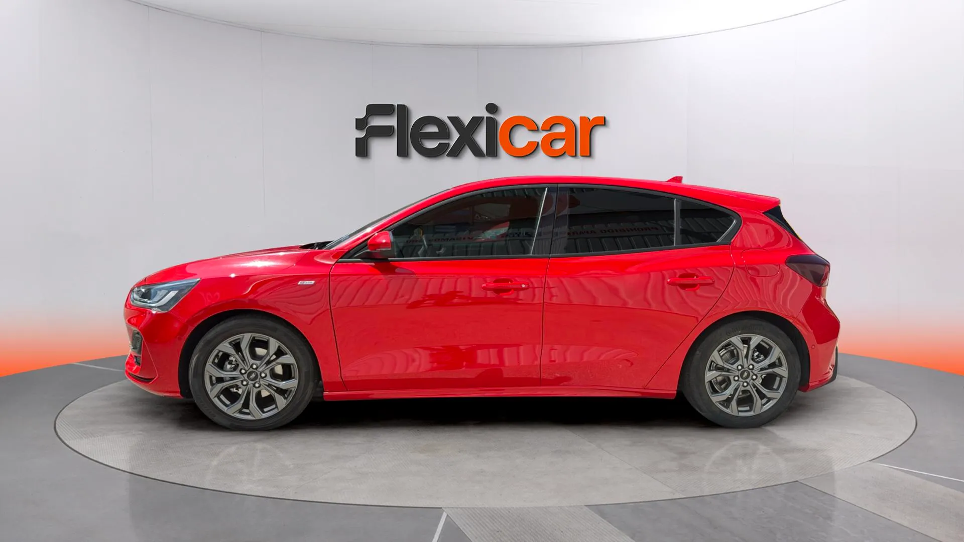 Ford Focus 1.0 EcoBoost MHEV Active - foto 6