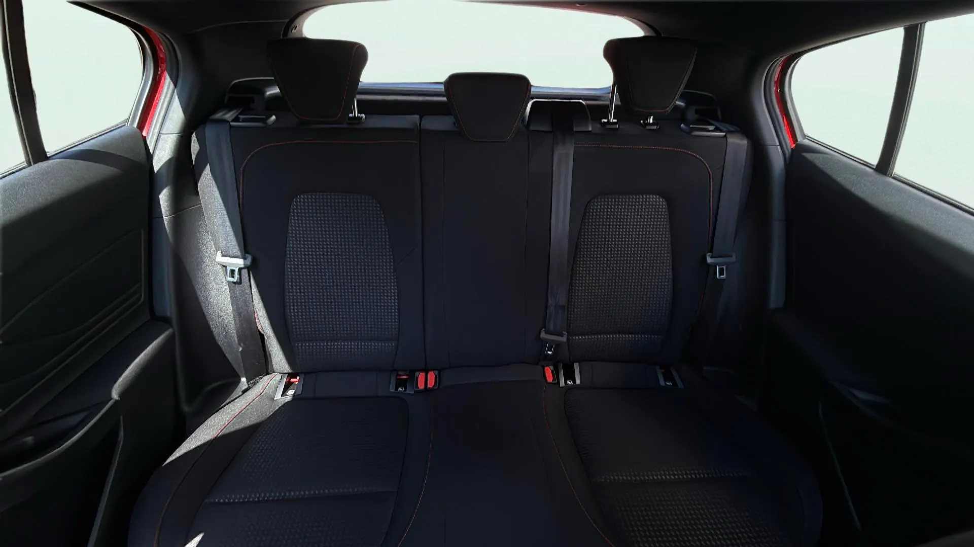 Ford Focus 1.0 EcoBoost MHEV Active - foto 19