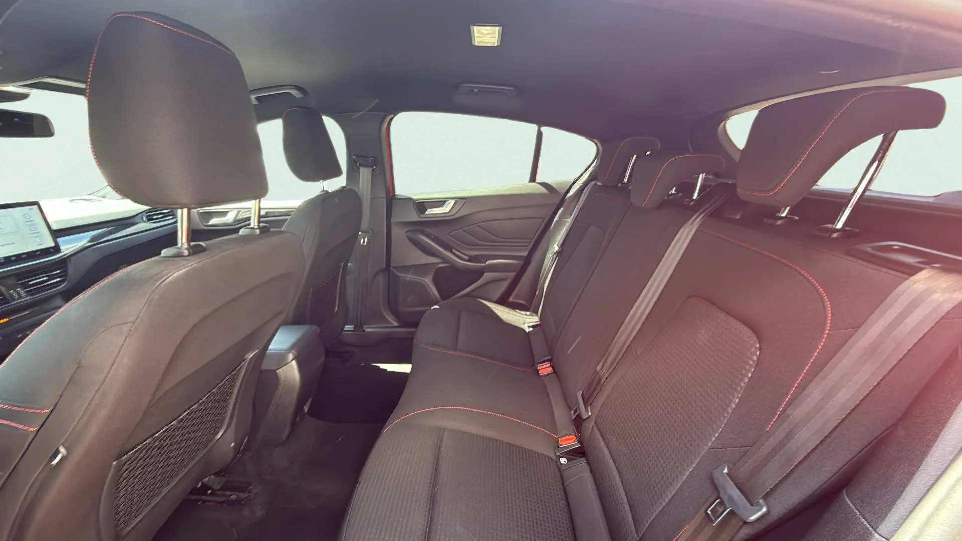Ford Focus 1.0 EcoBoost MHEV Active - foto 20