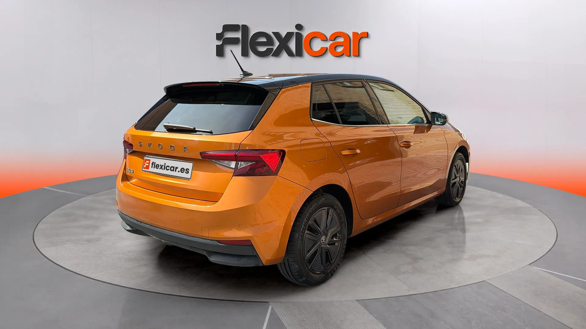 Škoda Fabia 1.0 TSI DSG Selection - foto 7