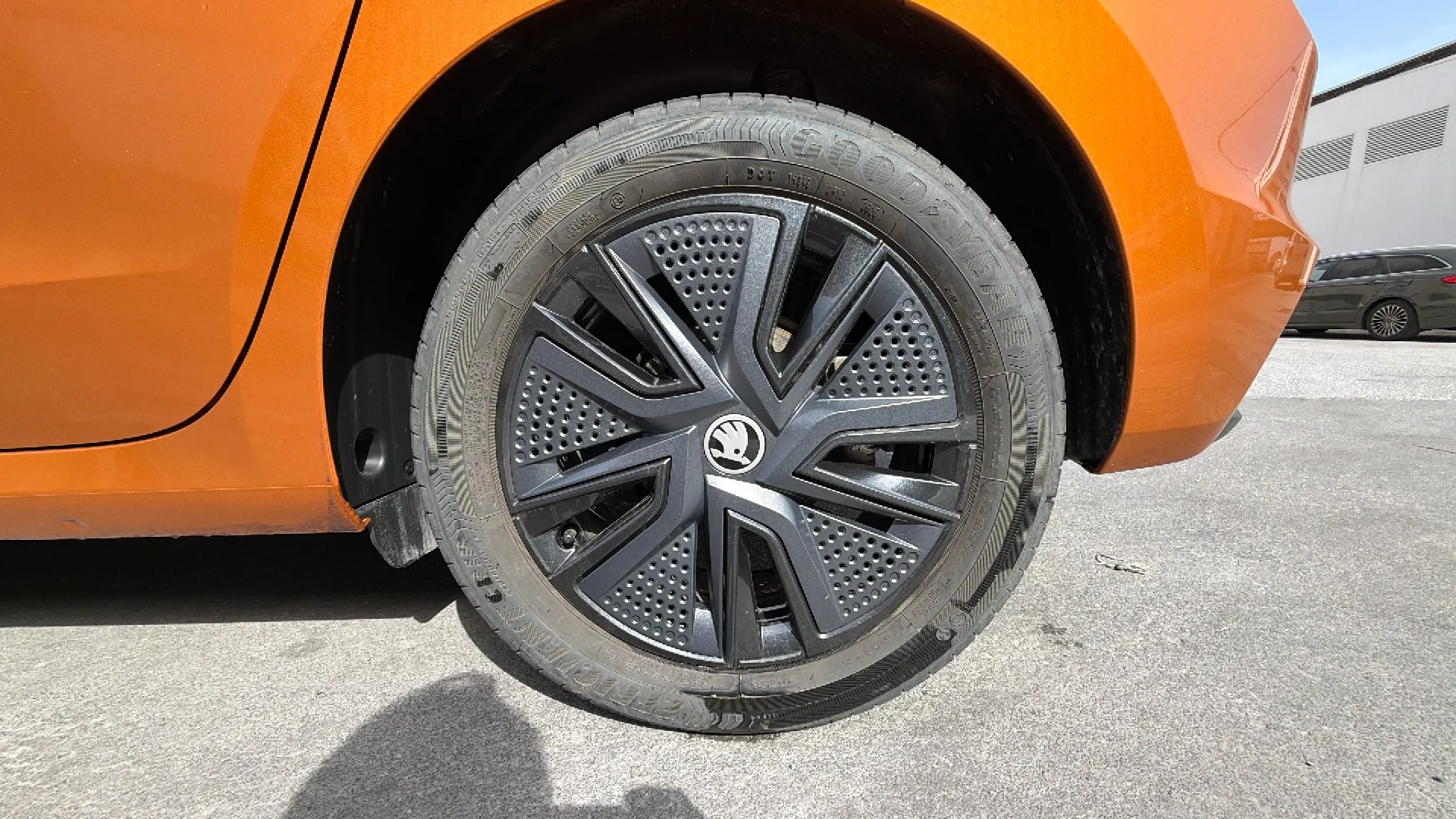 Škoda Fabia 1.0 TSI DSG Selection - foto 9