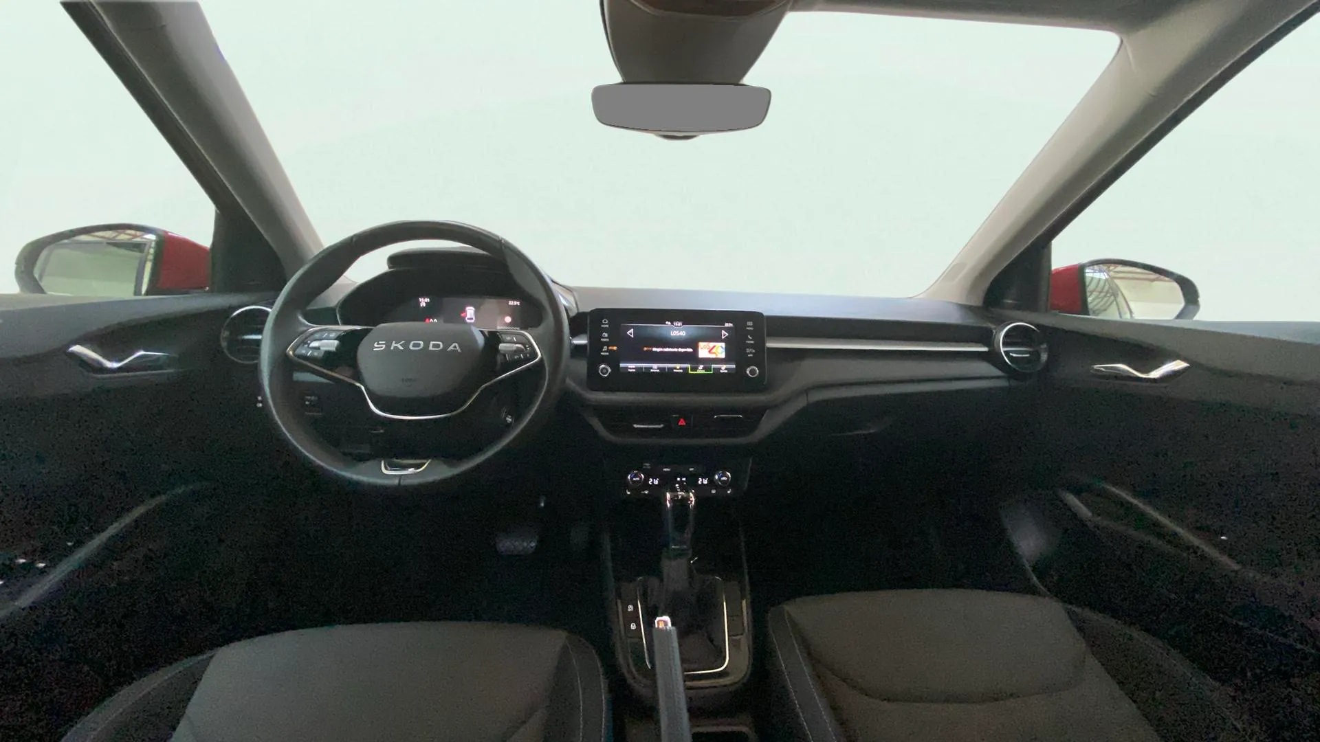Škoda Fabia 1.0 TSI DSG Selection - foto 13