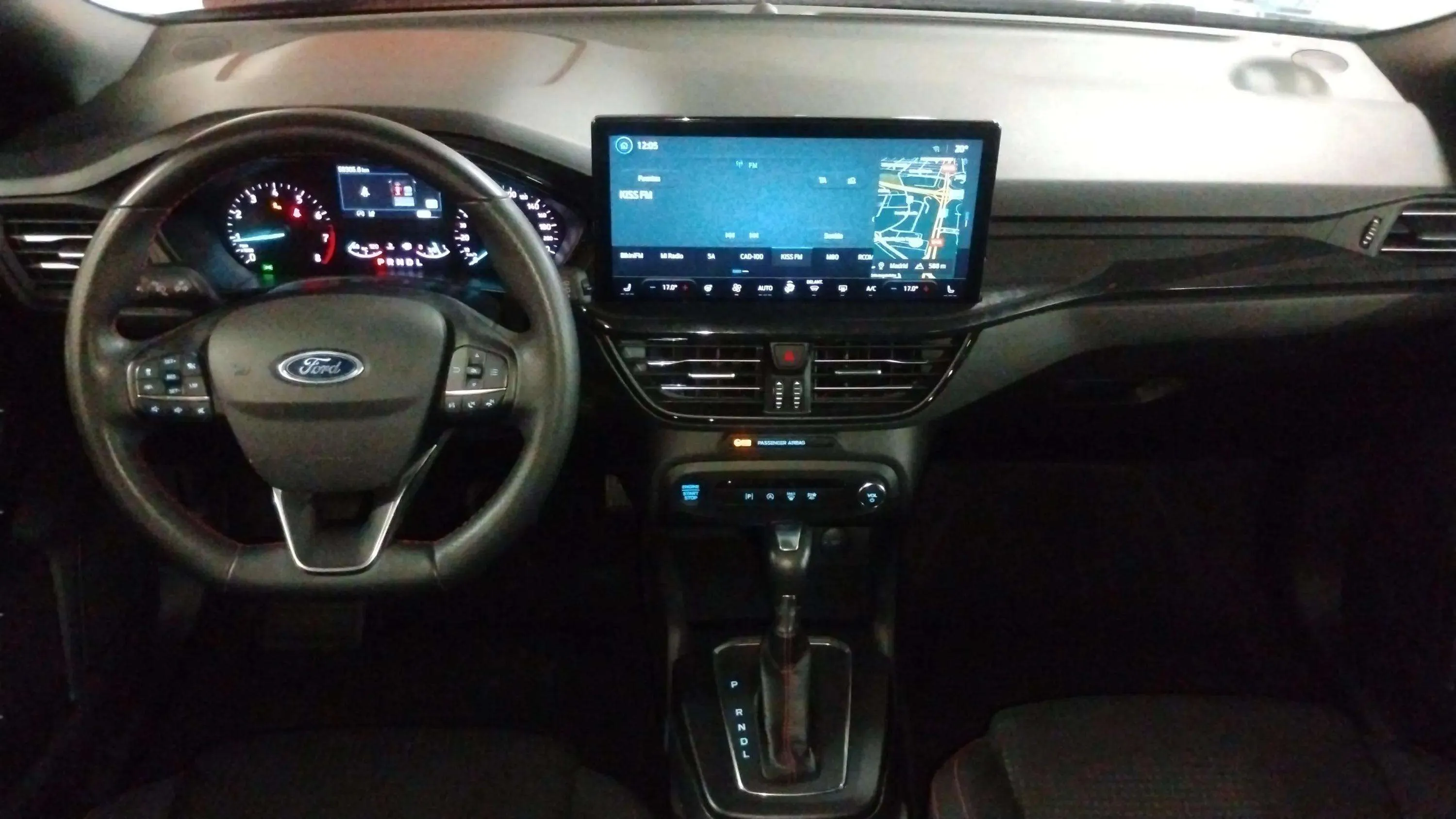 Ford Focus 1.0 EcoBoost MHEV Active - foto 18