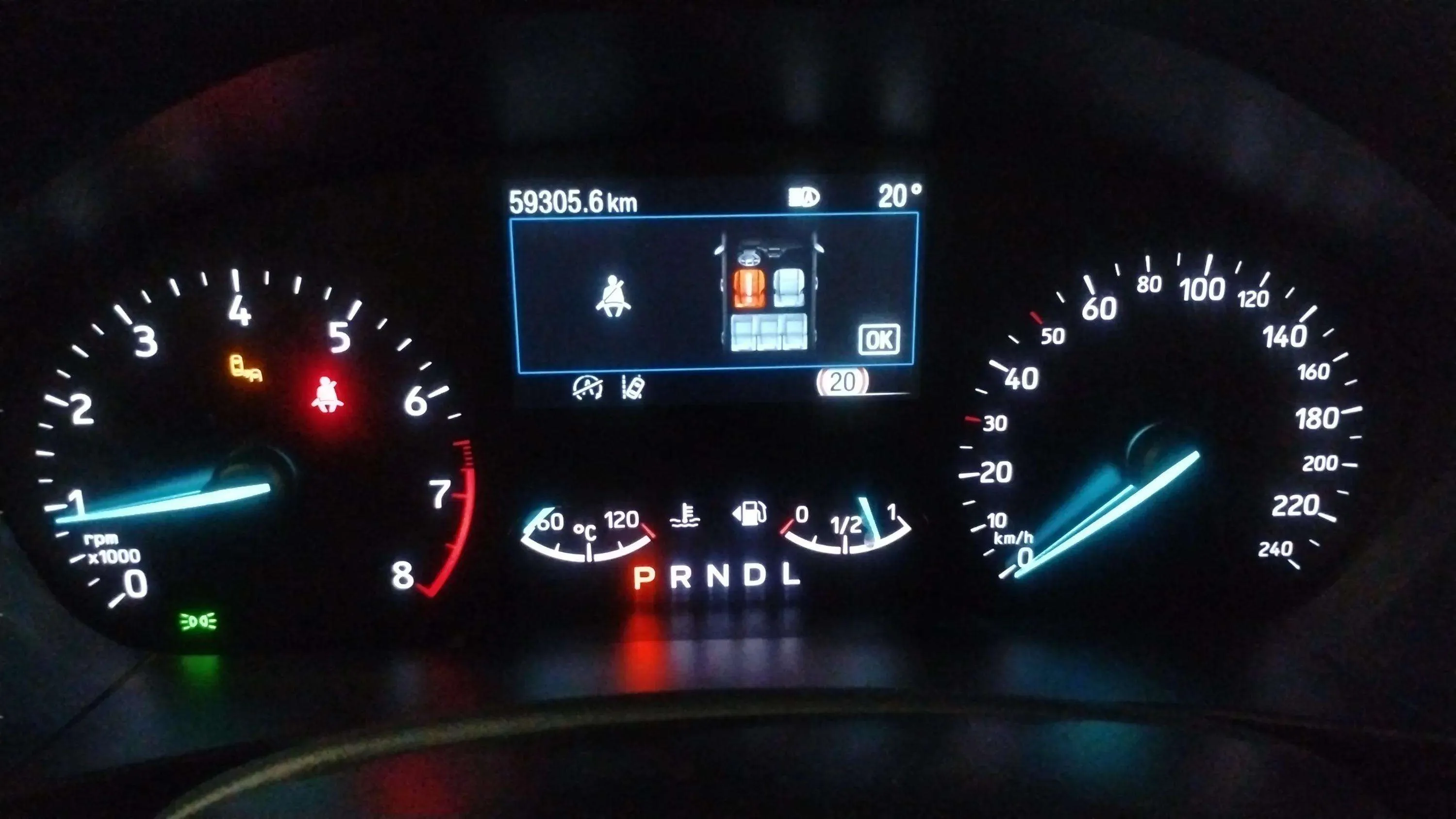 Ford Focus 1.0 EcoBoost MHEV Active - foto 21