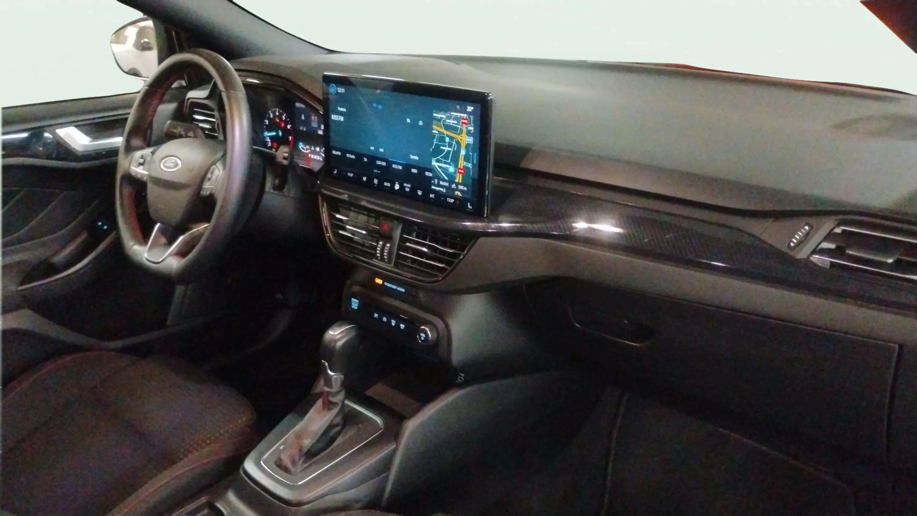 Ford Focus 1.0 EcoBoost MHEV Active - foto 15