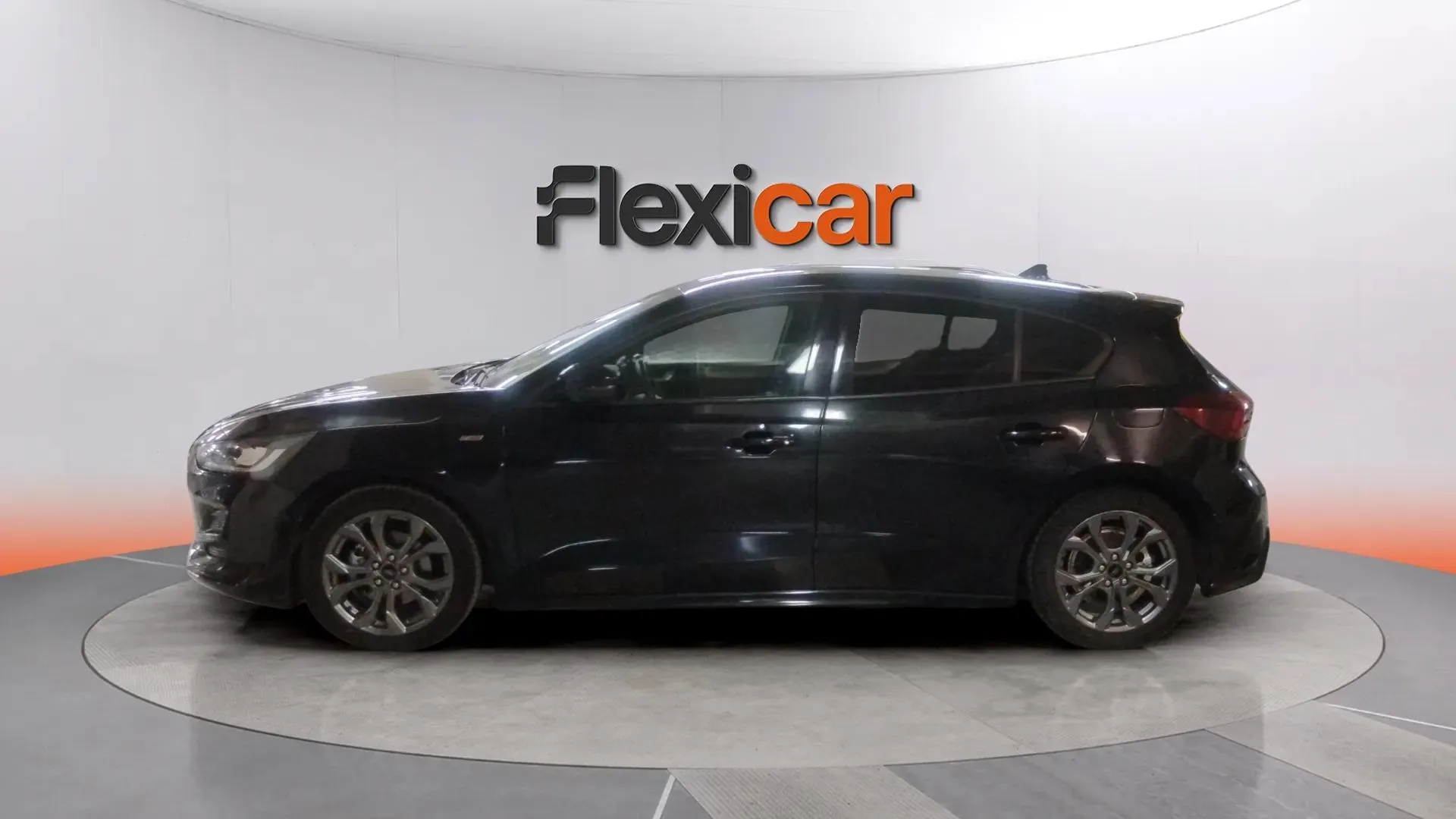 Ford Focus 1.0 EcoBoost MHEV Active - foto 3