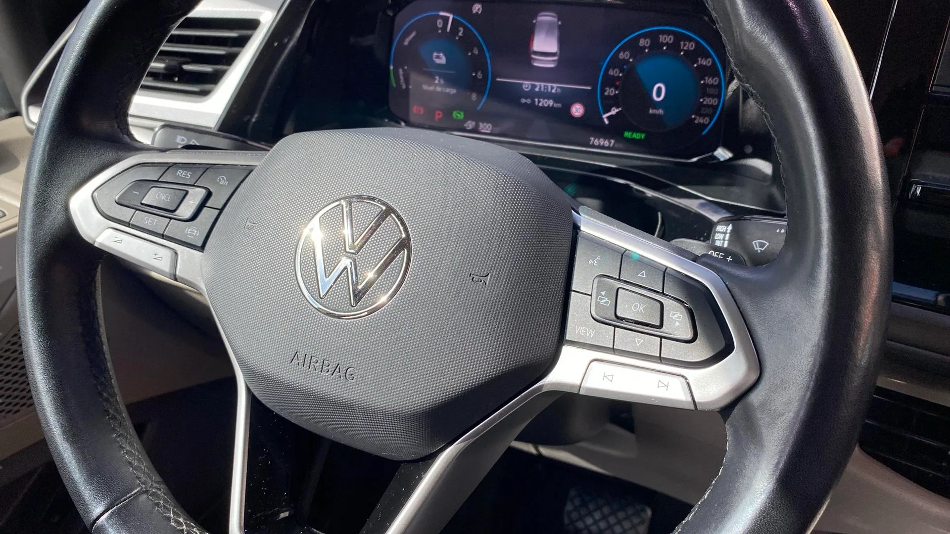 Volkswagen Multivan Life PHEV 1.4 TSI DSG BC - foto 17