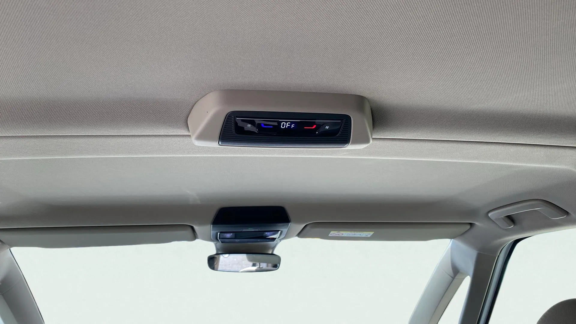 Volkswagen Multivan Life PHEV 1.4 TSI DSG BC - foto 13