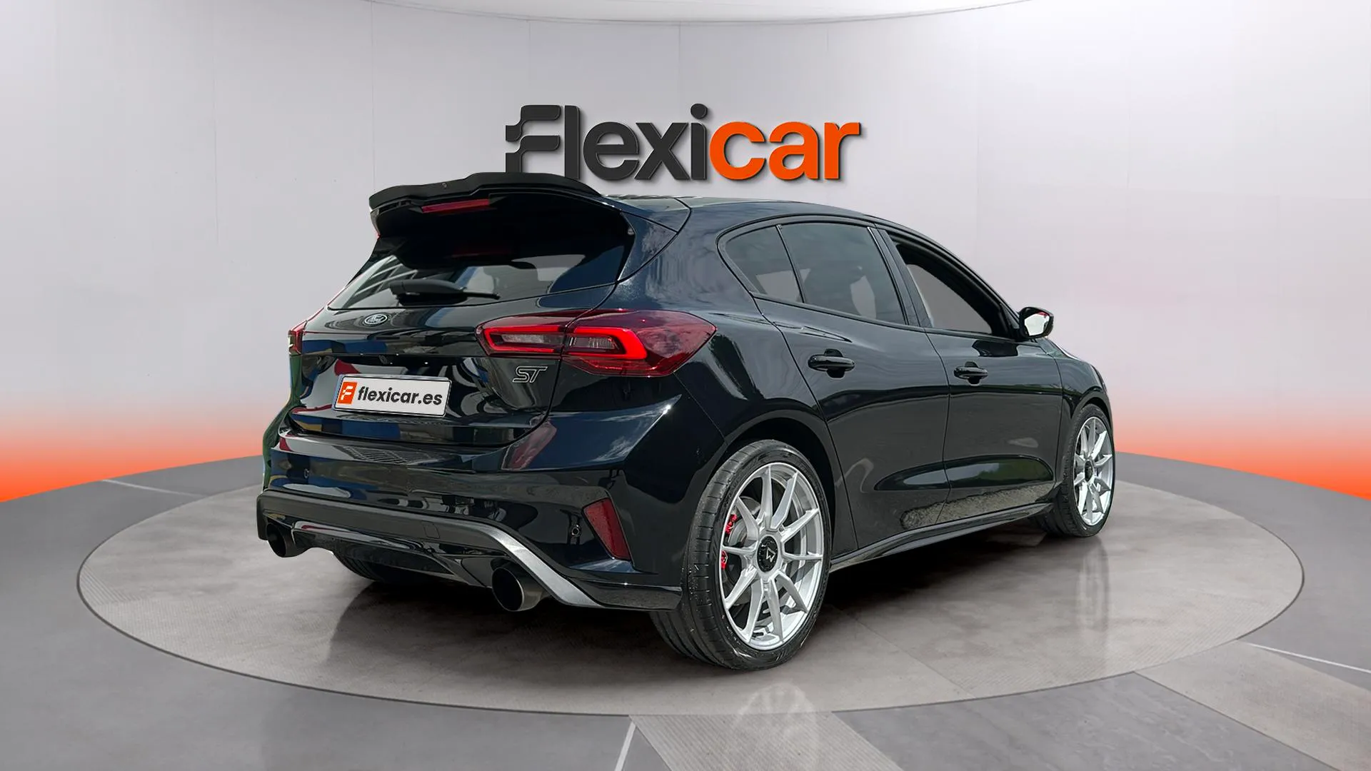 Ford Focus ST Edition 2.3 EcoBoost - foto 6