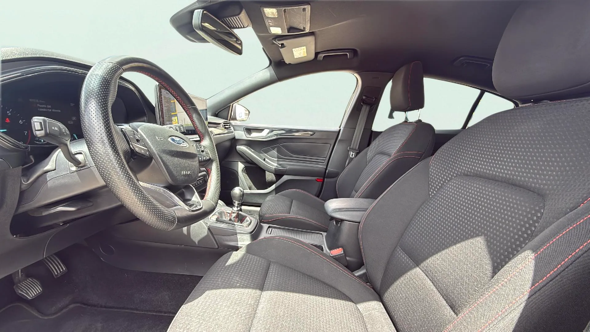 Ford Focus 1.0 EcoBoost MHEV ST-Line Design SIP - foto 9