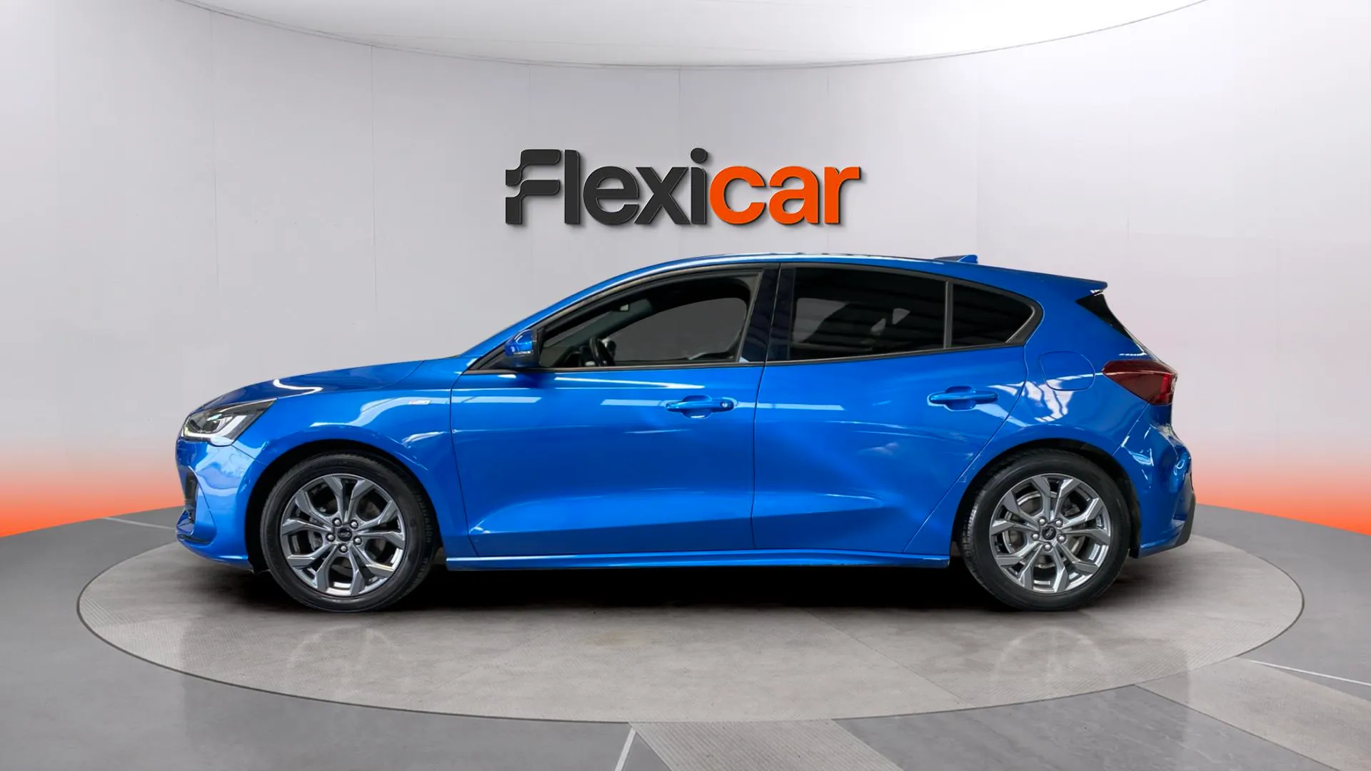 Ford Focus 1.0 EcoBoost MHEV ST-Line - foto 3