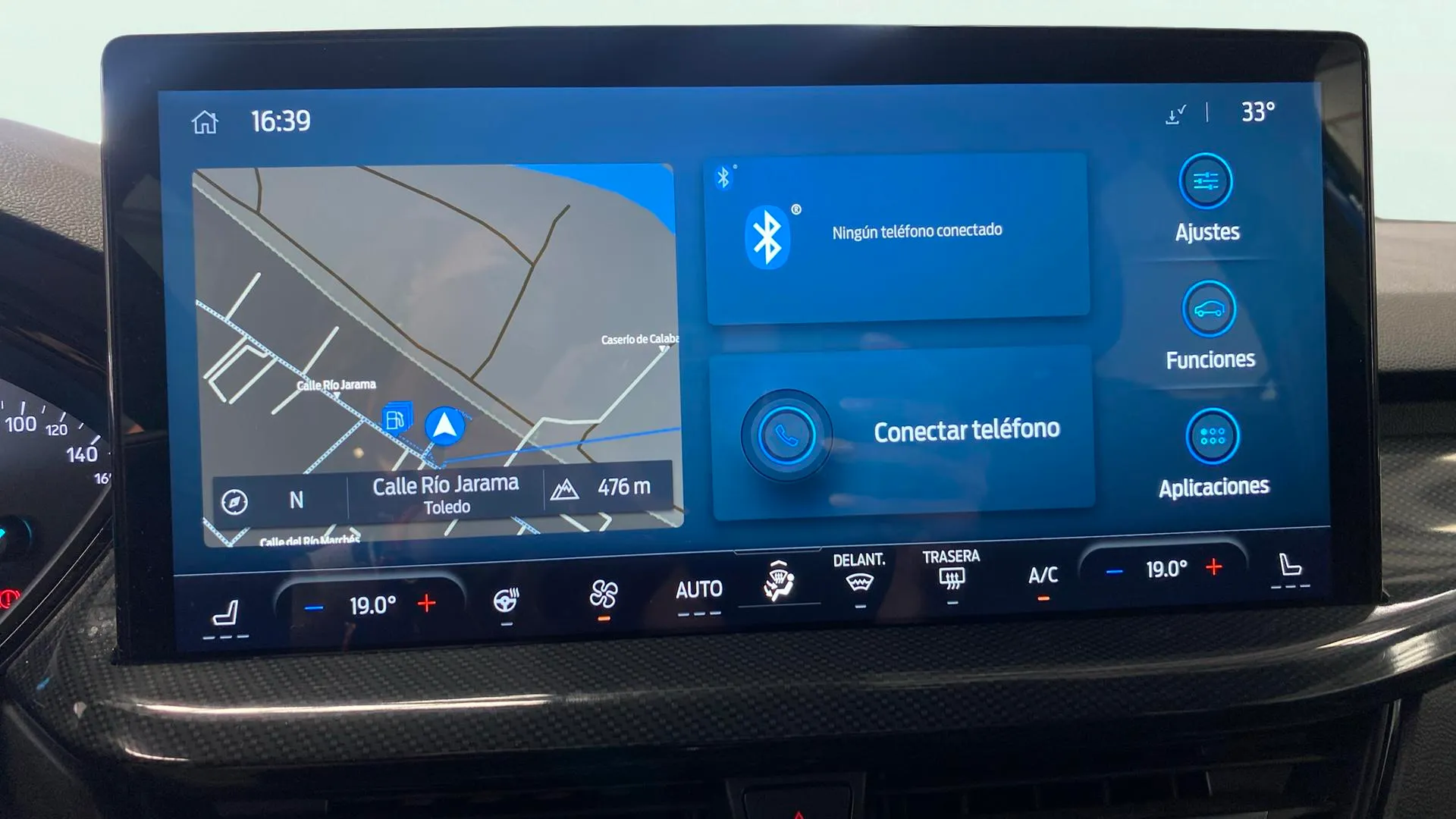 Ford Focus 1.0 EcoBoost MHEV ST-Line - foto 12